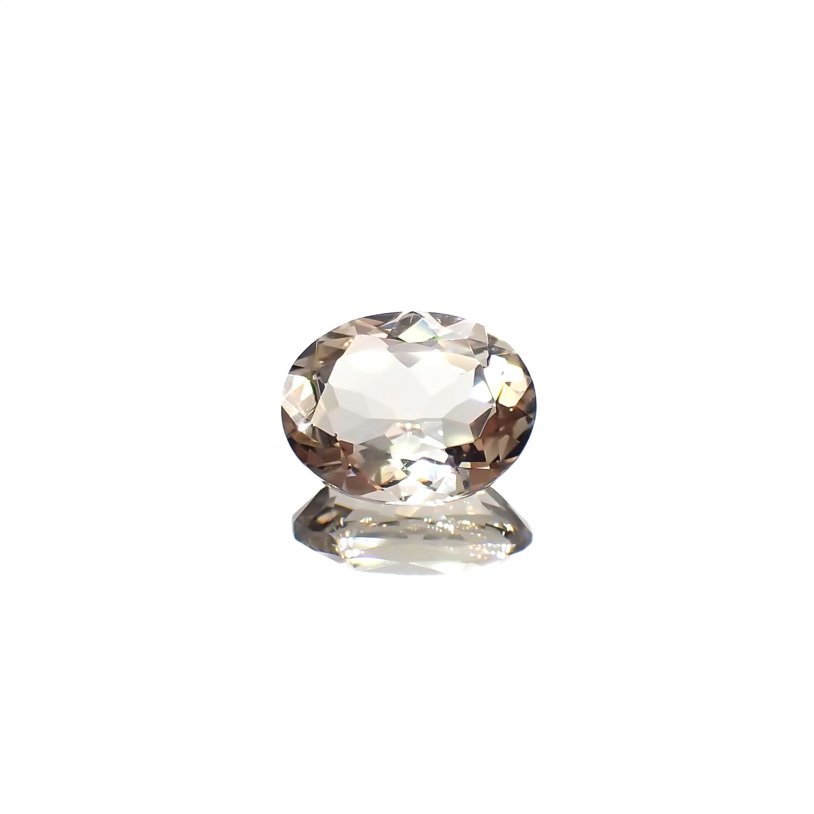含バリウム・サニディン(宝石名サニディン)ドイツ産 1.82ct 識別済[231224976]9.6x7.3mm前後
