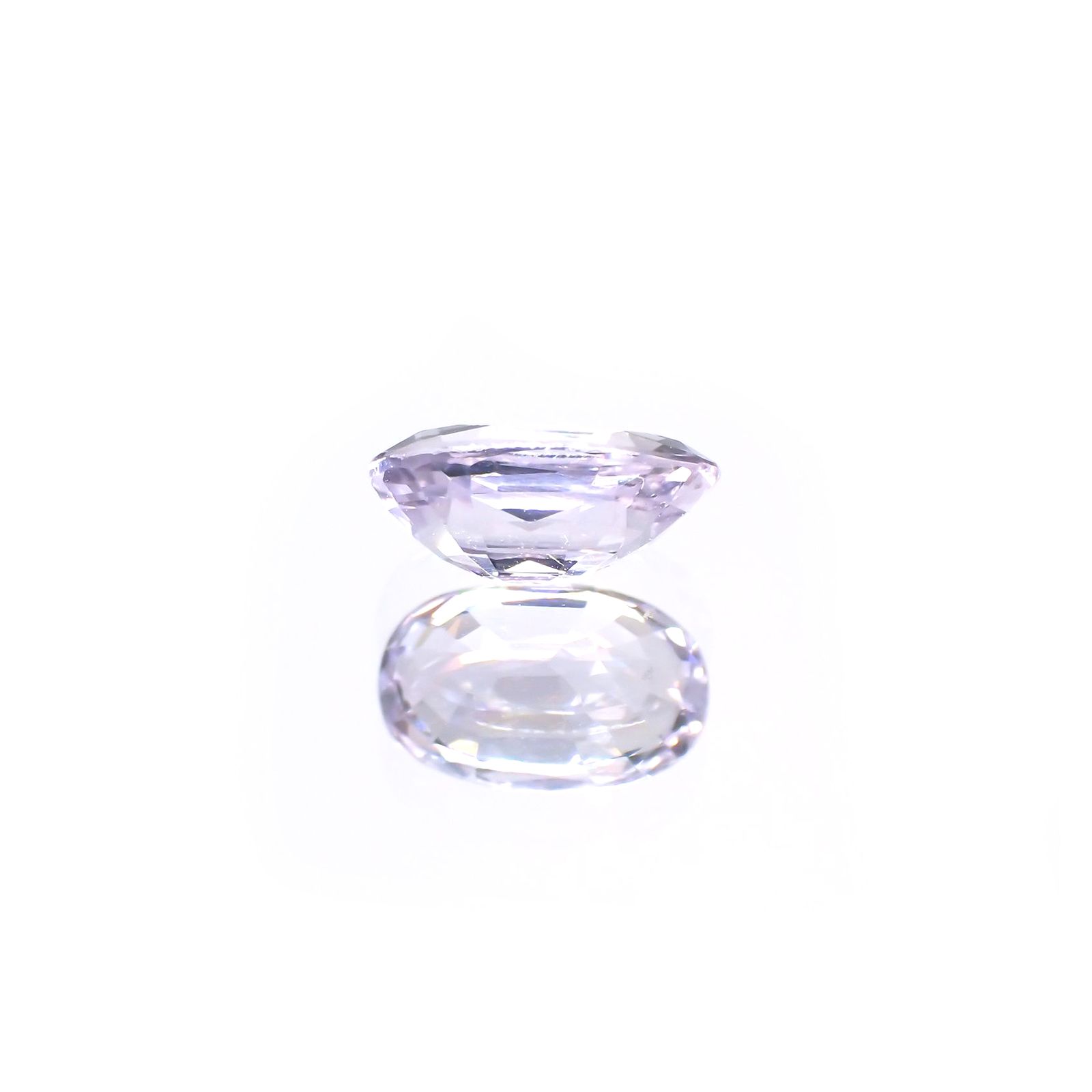 ラベンダーサファイア(宝石名サファイア) マダガスカル/スリランカ産 1.02ct 識別済[210912511]7.4×4.6mm前後