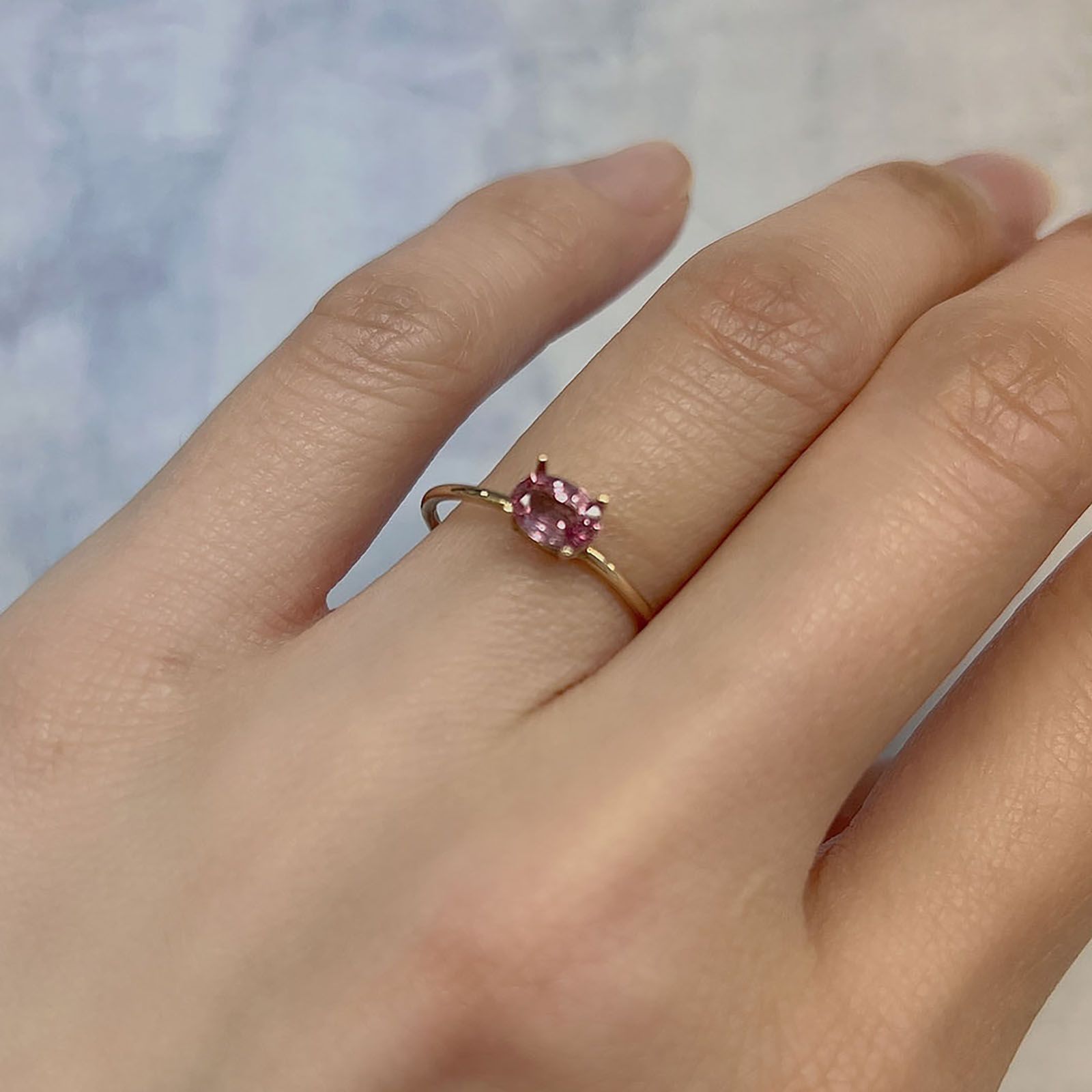 パパラチャサファイア(宝石名サファイア/別名パパラチャ・サファイア)スリランカ産 0.472ct DGL鑑付[220113940]6.03x3.97mm前後