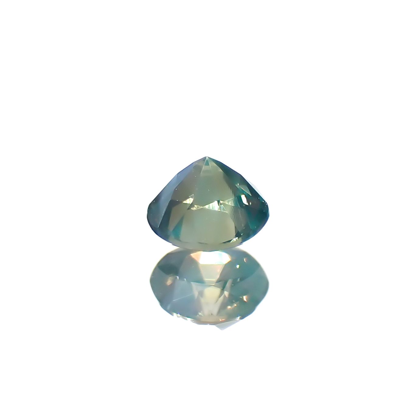 アレキサンドライトキャッツアイ ブラジル・ミナスジェライス州ヘマチタ鉱山産 0.086ct[240929038]2.5x2.5mm前後