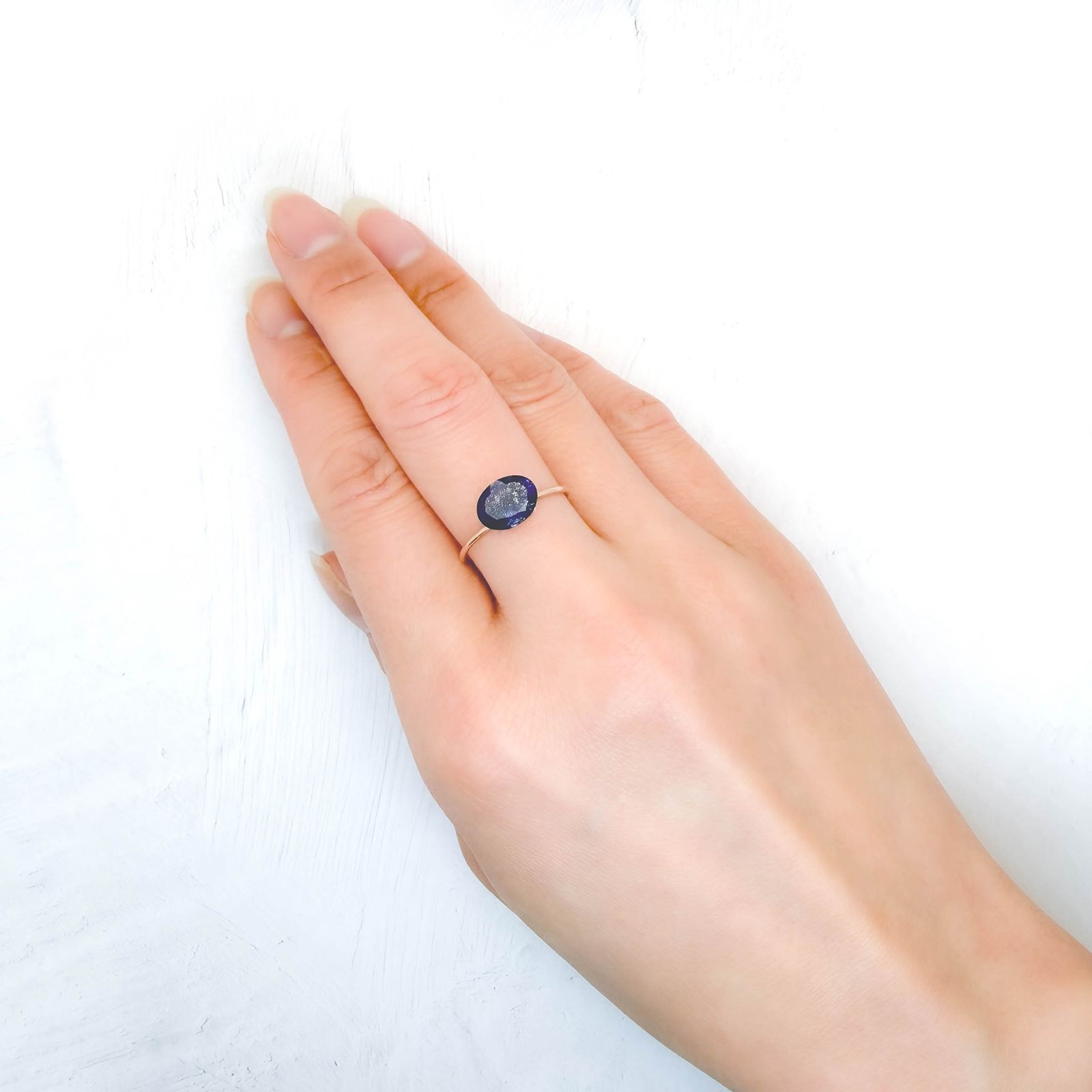 アイオライトサンストーン インド/ブラジル産 1.41ct / 8.9x7mm前後 [260231667]