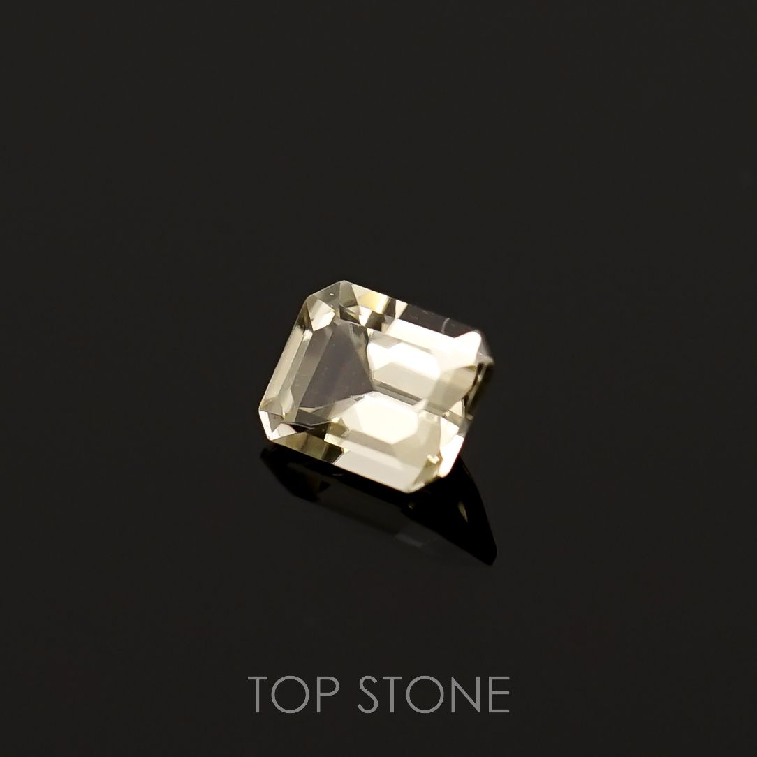 シンハライト スリランカ産 0.51ct[230119779]5x4mm前後