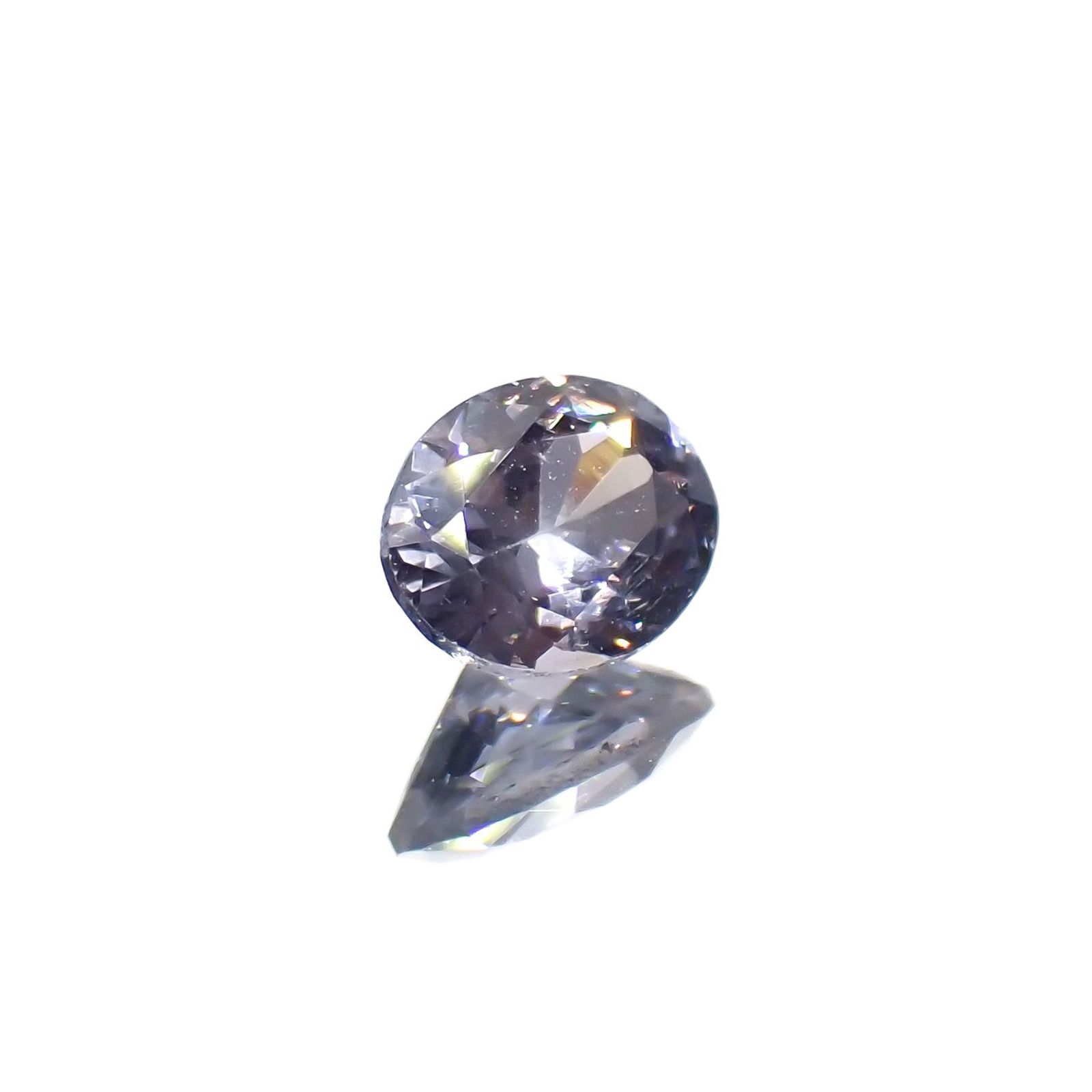 バイオレットスピネル(宝石名スピネル)ビルマ/マダガスカル産 0.38ct 識別済[250220649]4.9x3.9mm前後