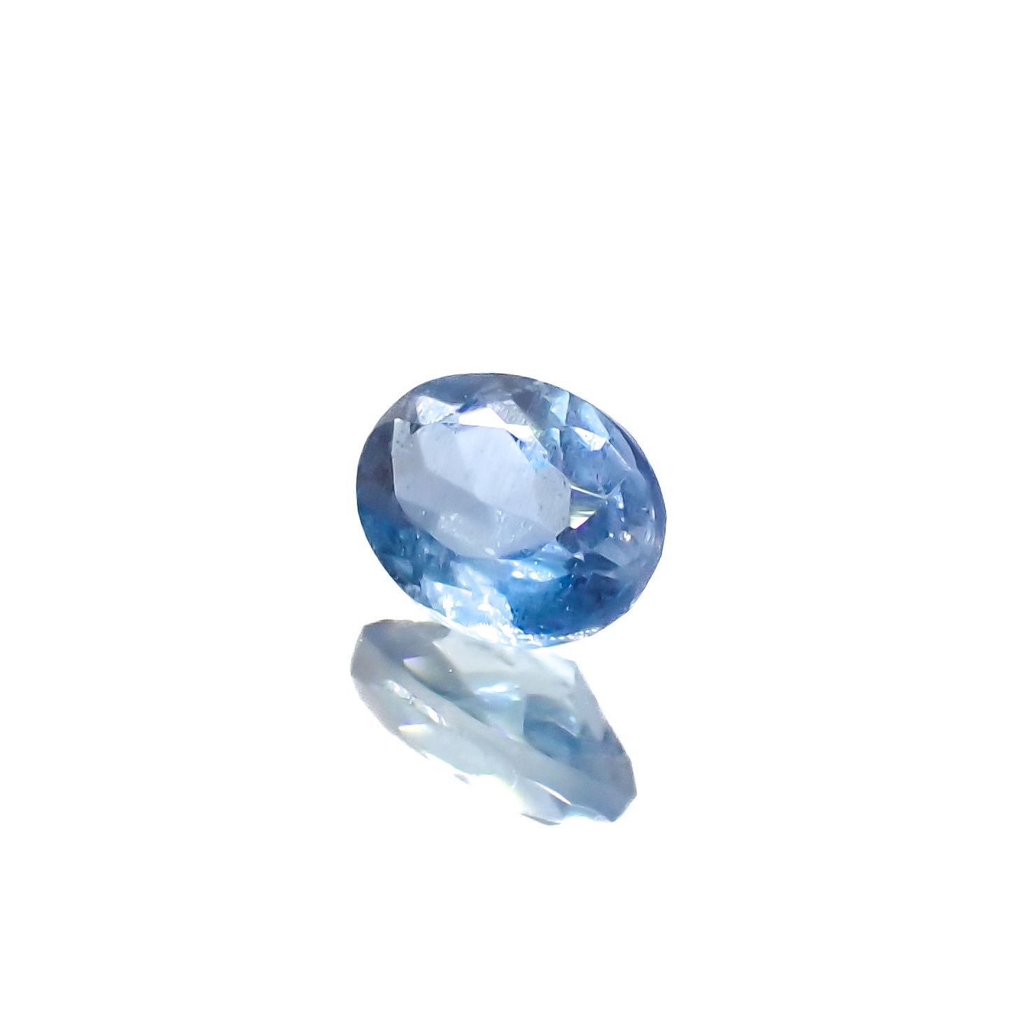 タトゥーアクアマリン ブラジル・ミナスジェライス州タトゥー鉱山産 0.16ct[240427172]4x3mm前後
