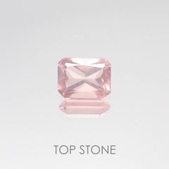 ディープローズクォーツ モザンビーク産 ルース 0.51ct[20084621]5.7×4.2mm前後