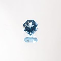 ◇オクタゴンカット◇スイスブルートパーズ(宝石名ブルー・トパーズ)ブラジル産 0.33ct 識別済[220113906]4x3.9mm前後