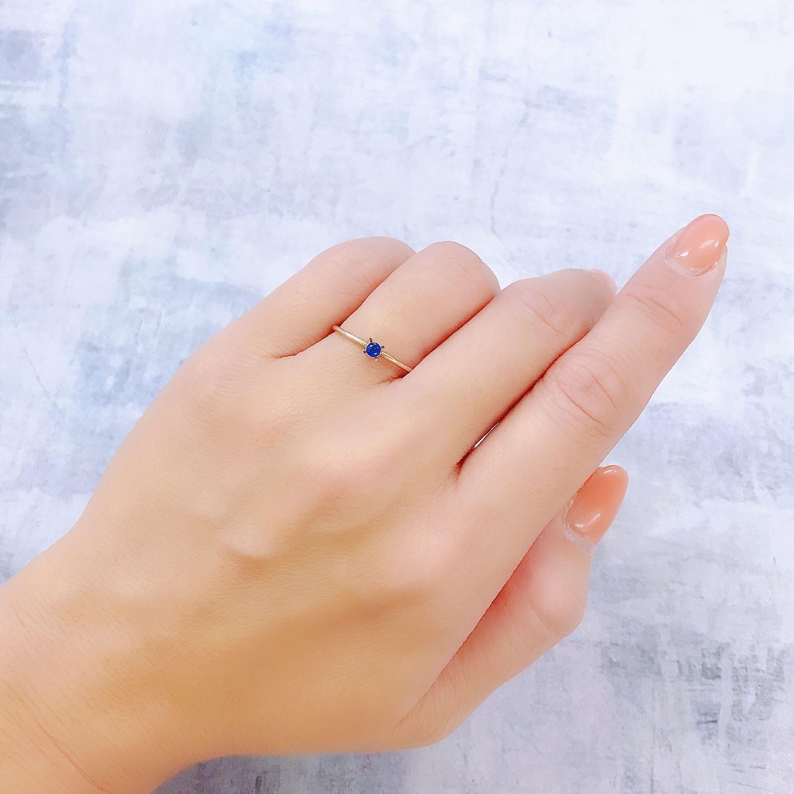 アウイナイト フルオレッセンス ドイツ産 0.049ct [250917692]2.5x2.5mm前後