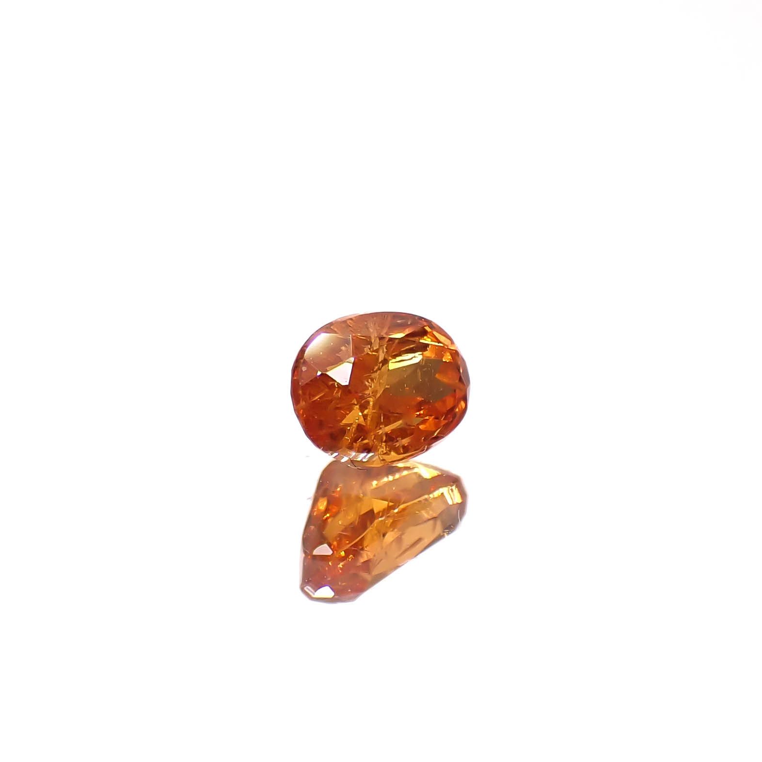 マンダリンガーネット マダガスカル産 0.27ct[240628229]4x2.9mm前後