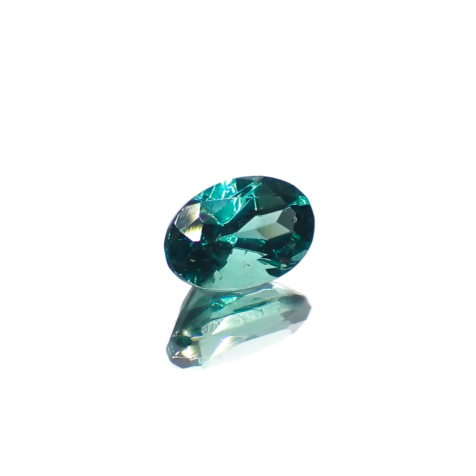 ノーブルモロキサイト マダガスカル産 0.56ct[230321362]6x3.9mm前後