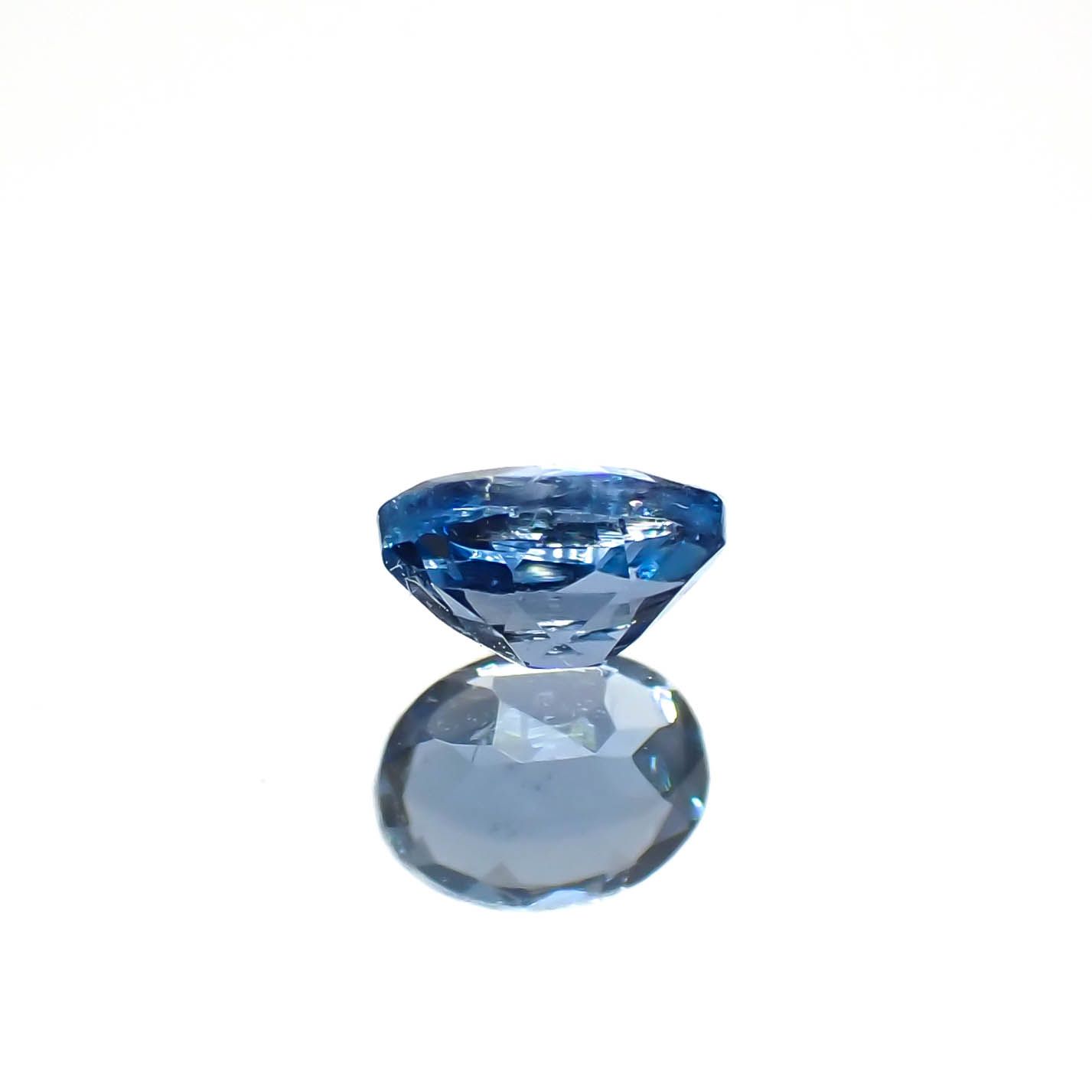 サンタマリアアクアマリン ブラジル産 0.17ct[240225994]4x3mm前後