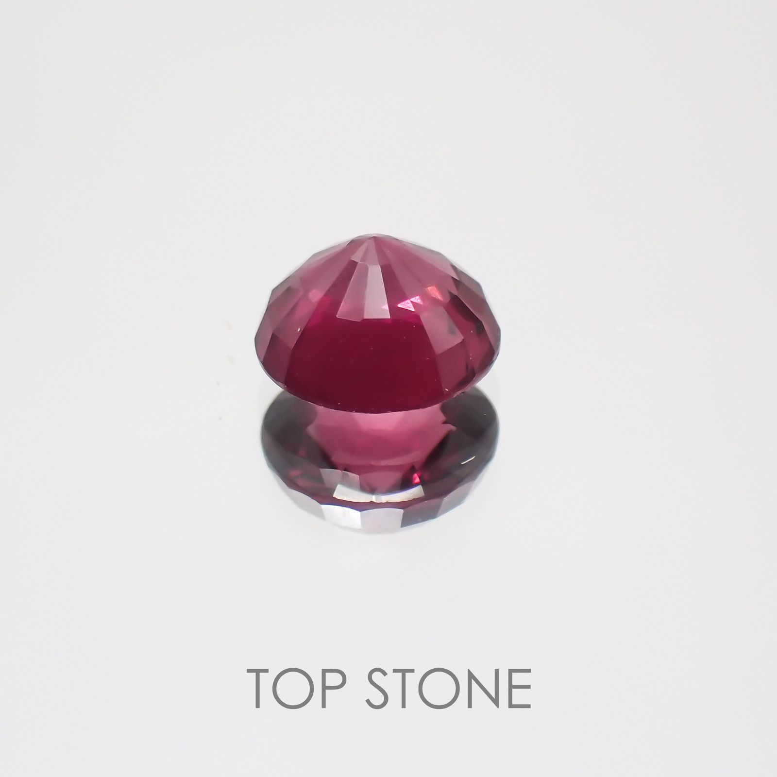 ロードライトガーネット ブラジル産 ルース 0.94ct[21019671]5.6×5.6mm前後