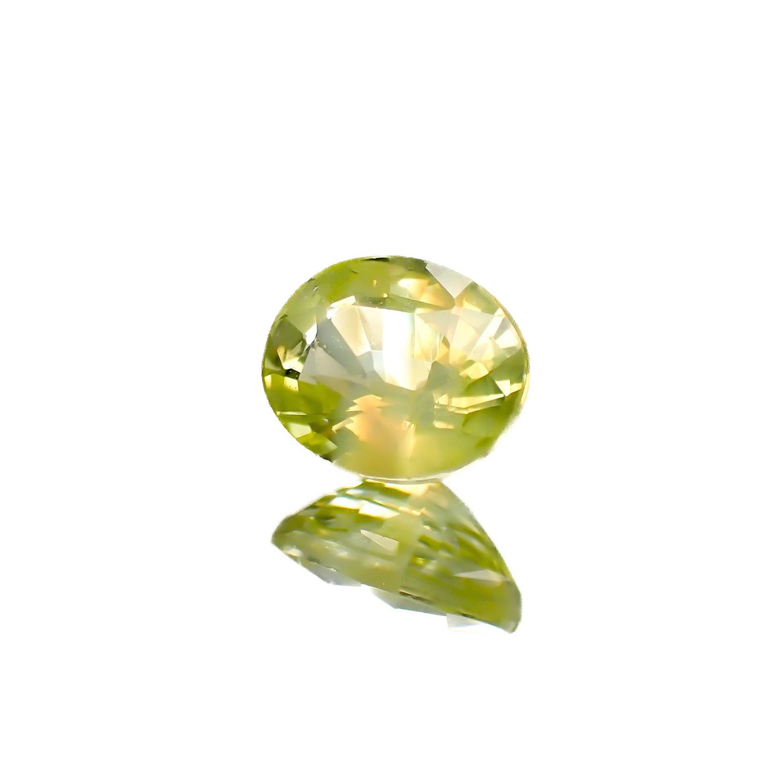 クリソベリル(宝石名クリソベリル)マダガスカル産 識別済 1.02ct / 6.7x5.4mm前後 [220817452]