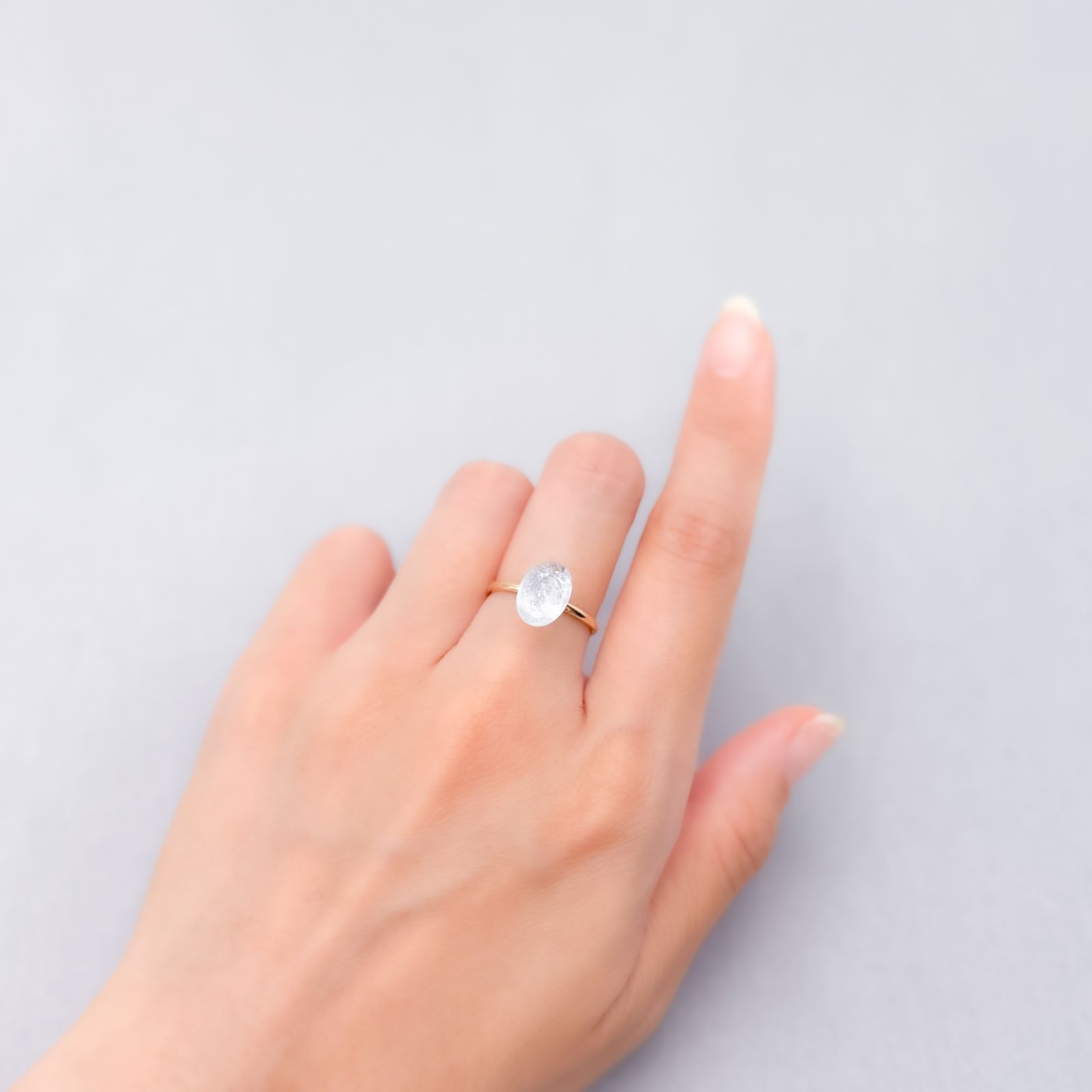 イリデッセンスアクアマリン ブラジル産 1.60ct [250730705]10.1x7.4mm前後