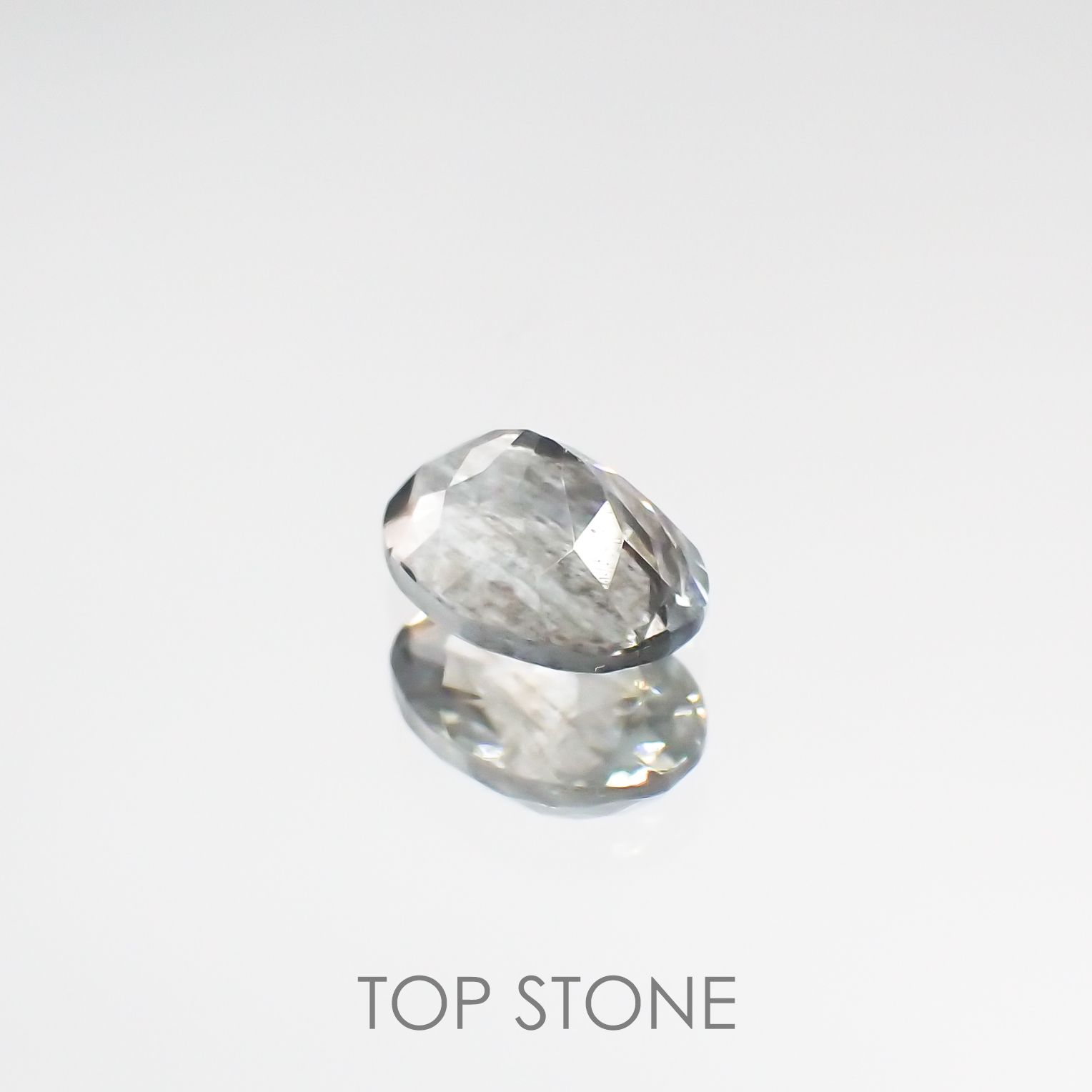 アベンチュリンアクアマリン ブラジル産 ルース 0.7ct[210712974]7×5mm前後