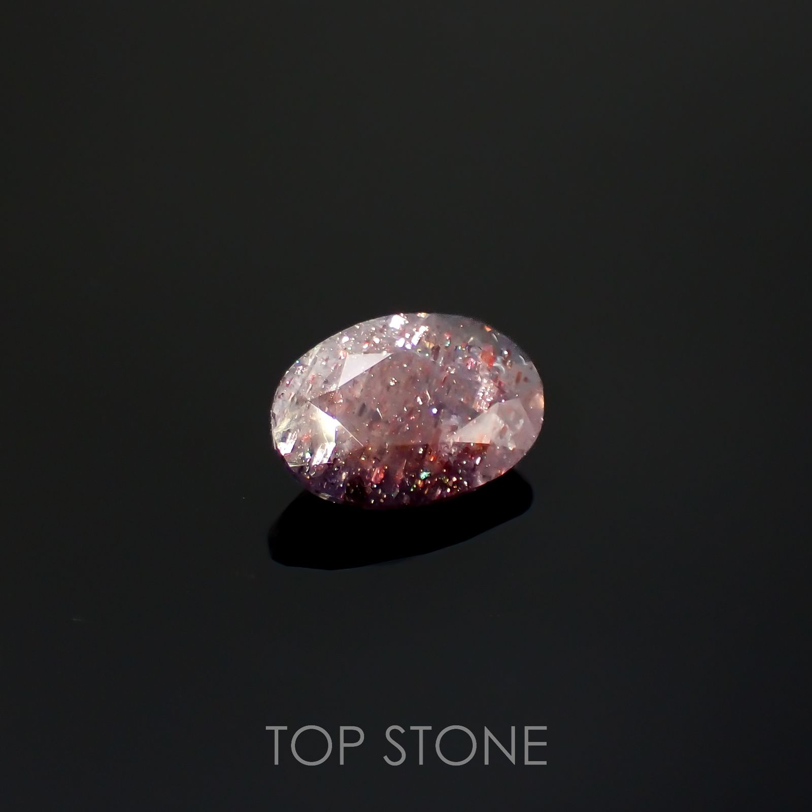 ブラッドショットアイオライト インド産 1.55ct[220616722]10.1x7.1mm前後