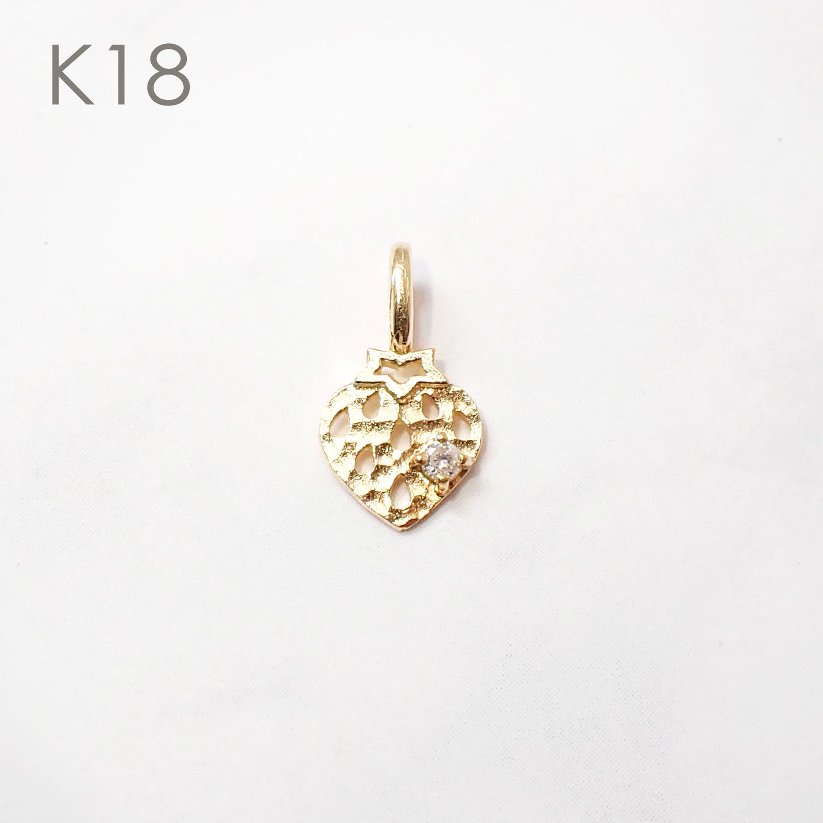 ◇K18/K10 Beata（ビィータ）◇ストロベリー [ラッキーチャーム/ペンダントトップ※チェーン別売り]