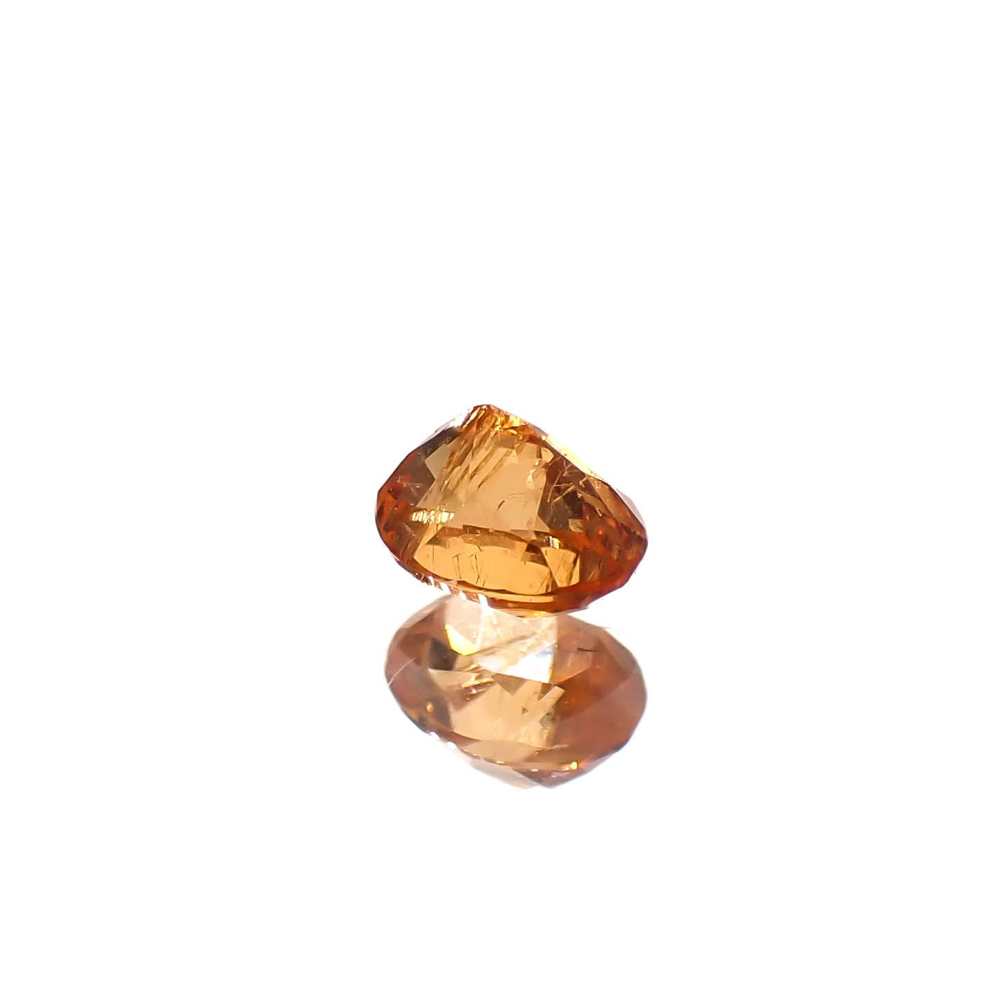 マンダリンガーネット マダガスカル産 0.22ct[240628227]3.5x2.8mm前後