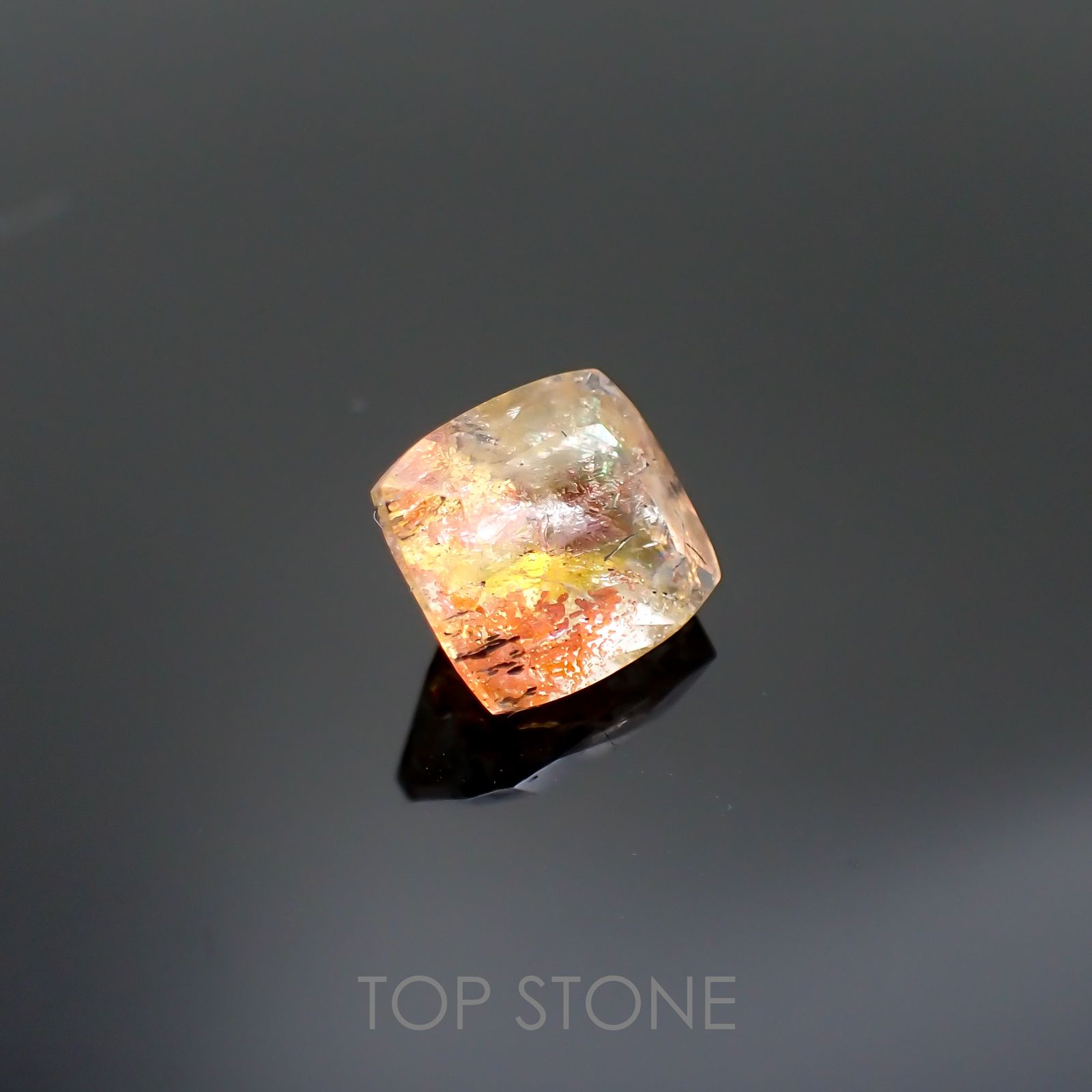 オーロラクォーツ ブラジル・ミナスジェライス産 2.20ct[220114384]8.3x7.6mm前後