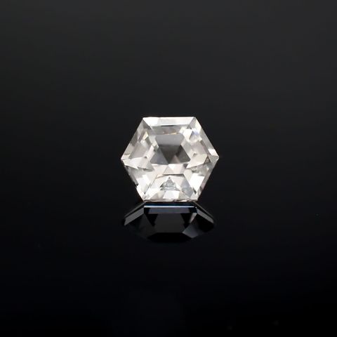 ◇ヘキサゴンカット◇レムリアンシードクリスタル(保証シール付き) ブラジル産 0.53ct[221018274]4.8x4.8mm前後
