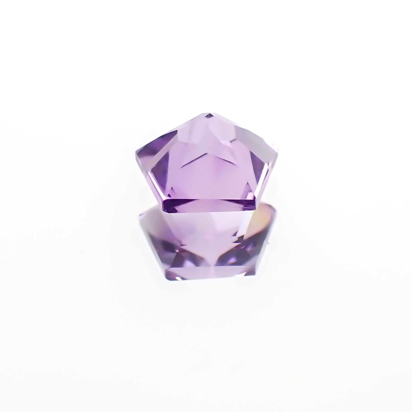<ランダムセレクト1個販売> ◇ペンタゴンカット◇アメジストSA(宝石名アメシスト) ブラジル産 0.20ct前後 識別済[20128156]4×4mm前後