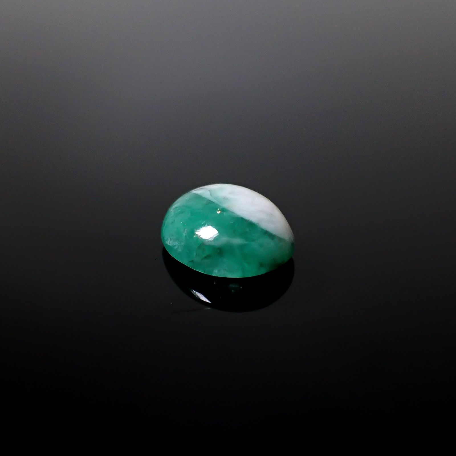 マトリックスエメラルド(エメラルドインクォーツ/フェルドスパー) ブラジル産 3.01ct [250430169]11x8.9mm前後