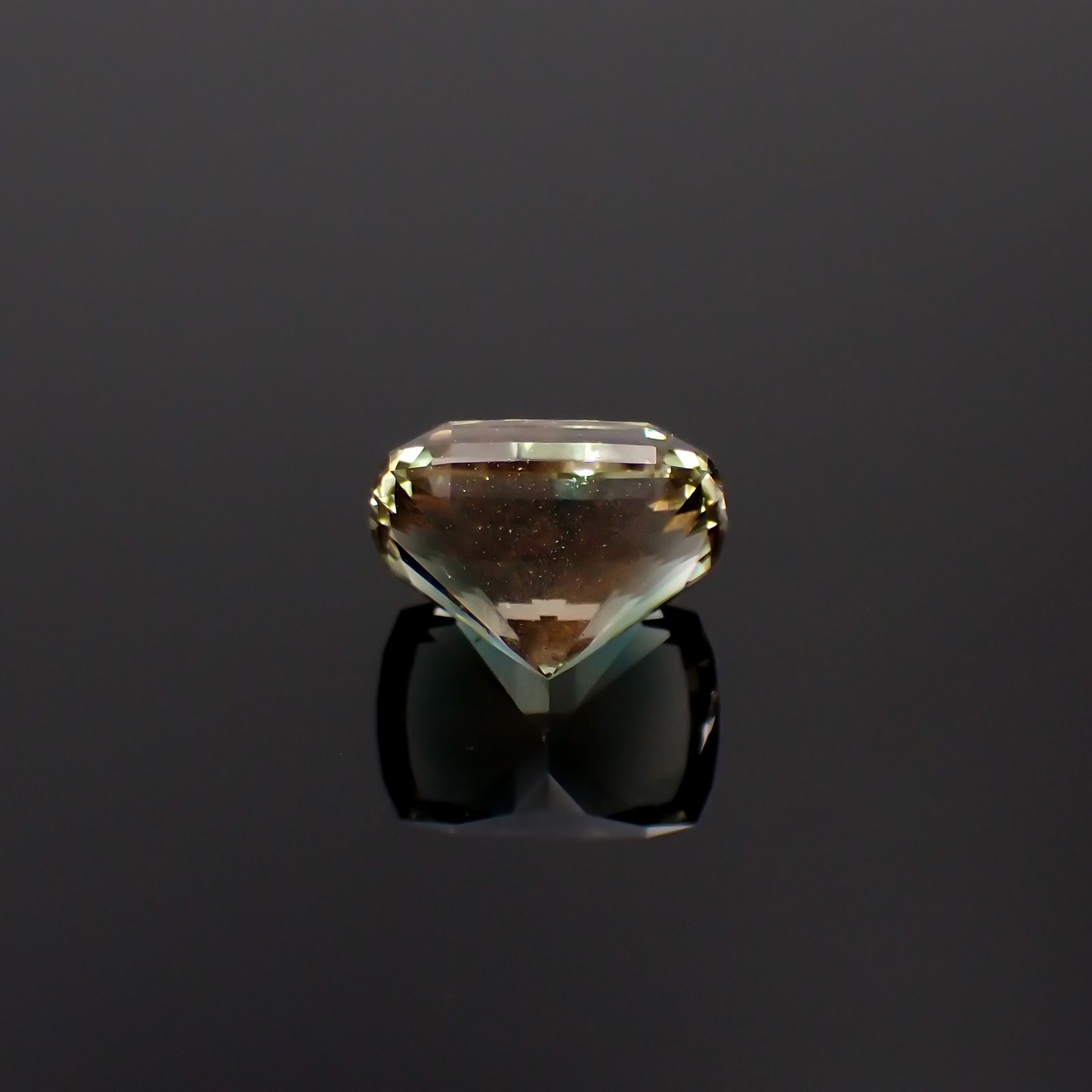 ◇バリオンカット◇バイカラーオレゴンサンストーン アメリカ・オレゴン州産 2.87ct[231224662]9.5x7mm前後