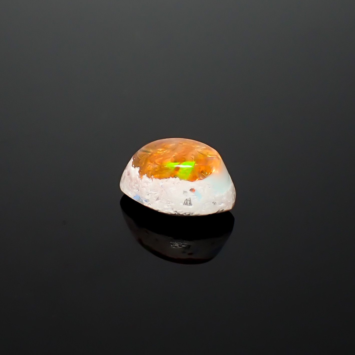 カンテラオパール メキシコ産 1.43ct / 9.2x6.3mm前後 [260933085]