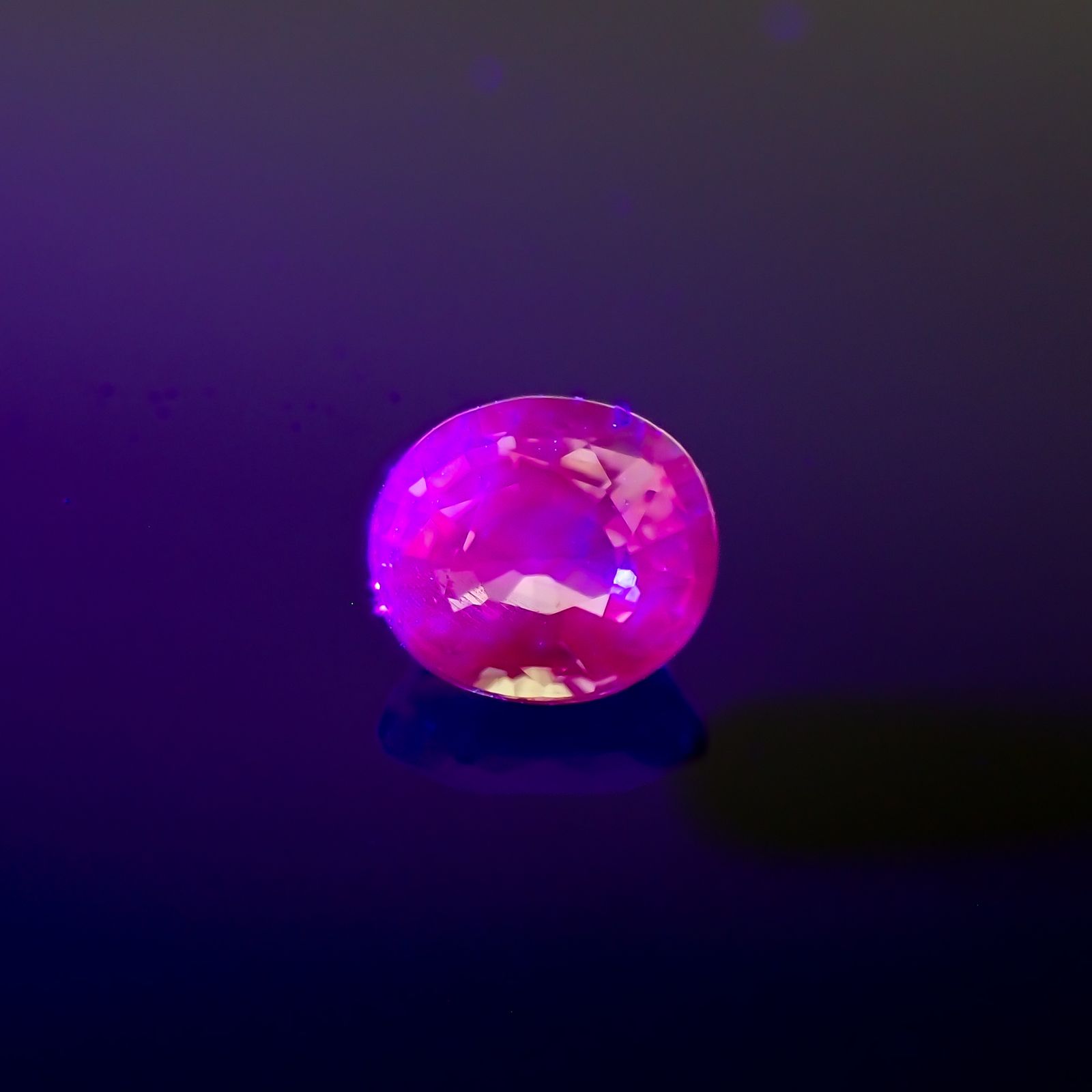 アレキサンドライト(宝石名アレキサンドライト)タンザニア産 0.48ct 識別済[230321356]4.7x4.2mm前後