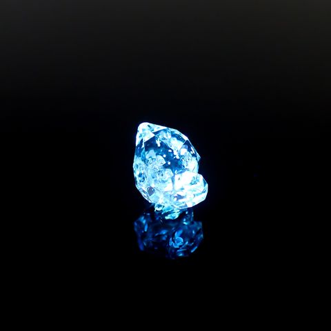 オイルインクォーツ原石 パキスタン産 3.16ct[240828664]10.6x8.6mm前後