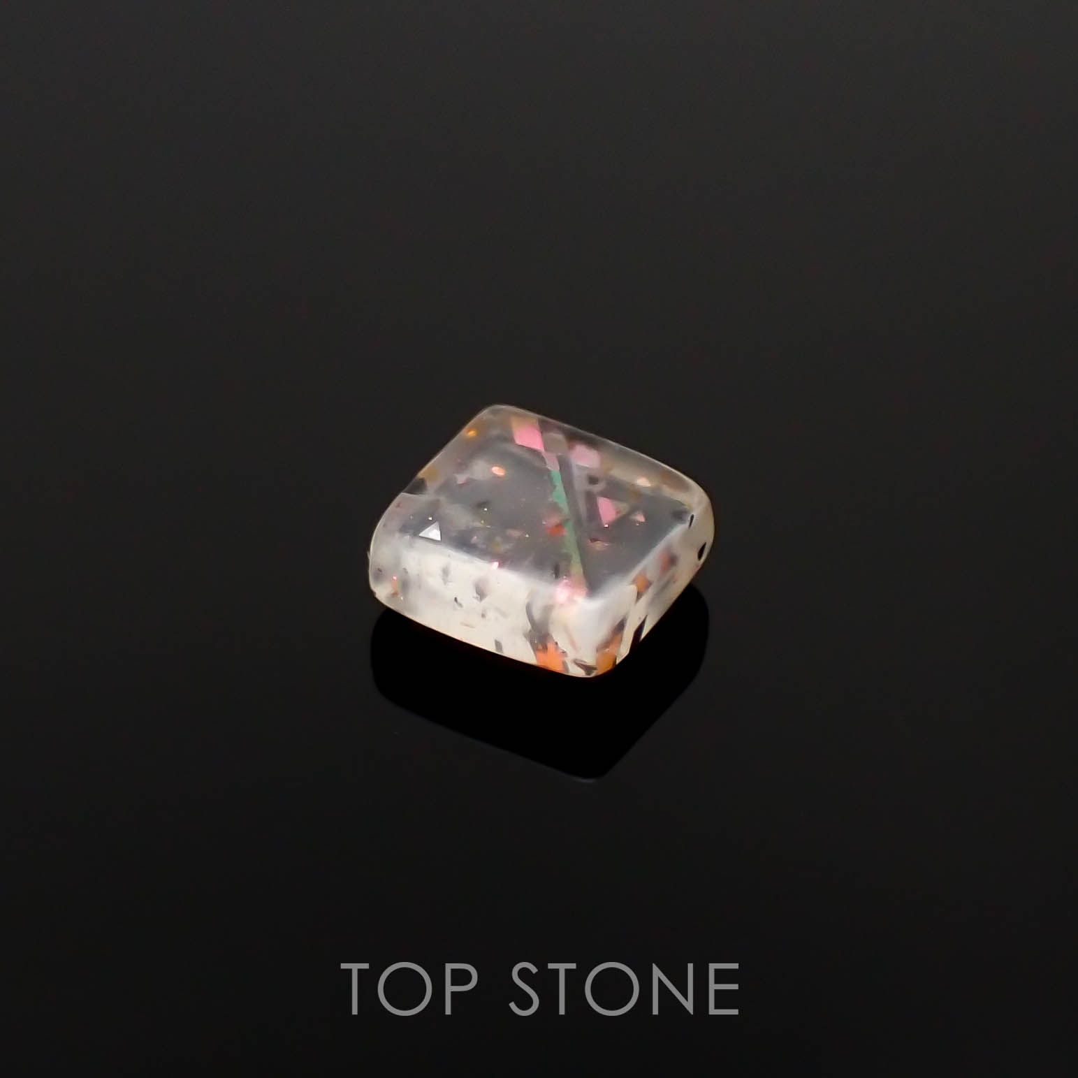 レインボーラティスサンストーン オーストラリア産 0.66ct[230220751]5.2x4.7mm前後
