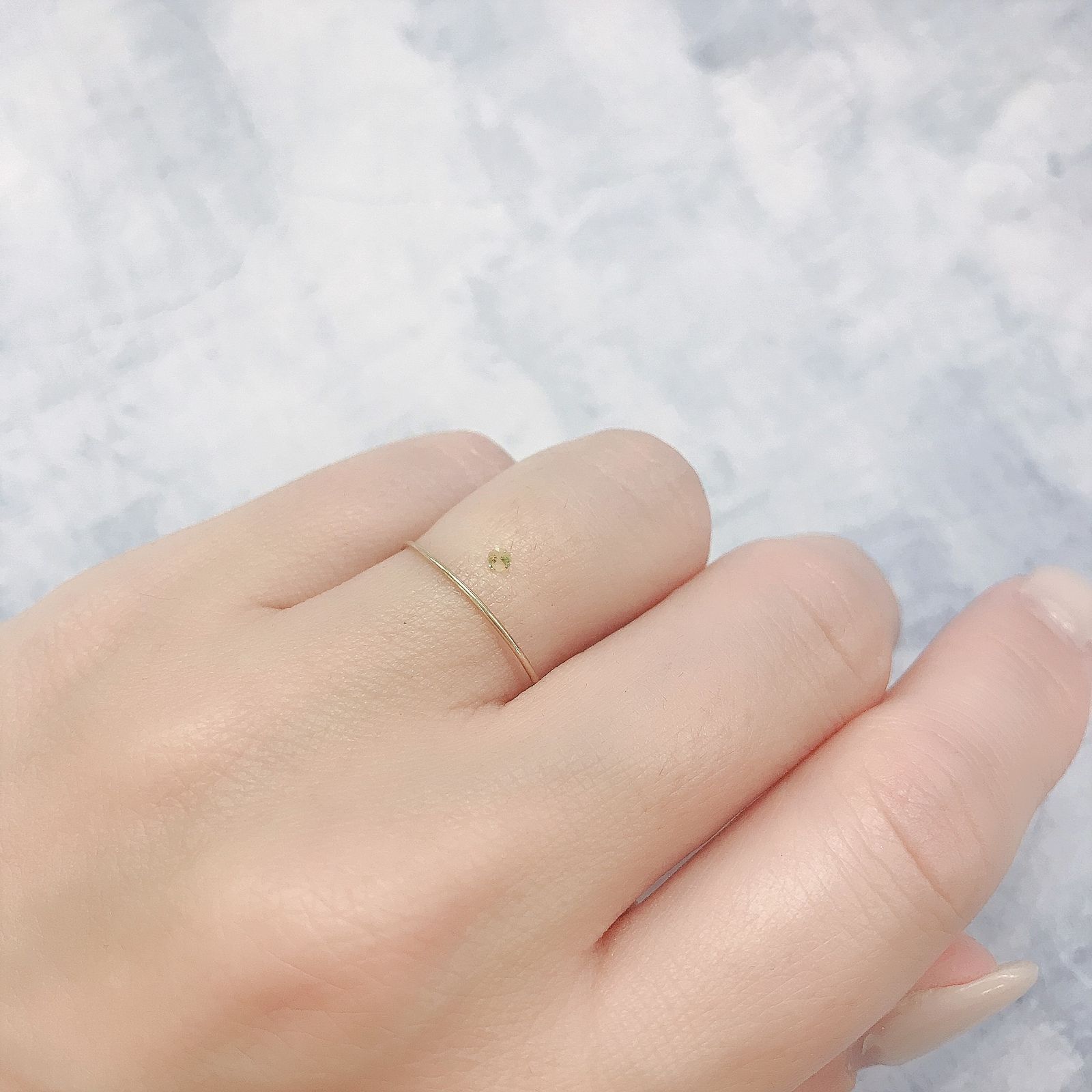 パラサイティックペリドット(宝石名ペリドット)採取地：ロシア 0.025ct 識別済[220616233]1.8x1.8mm前後