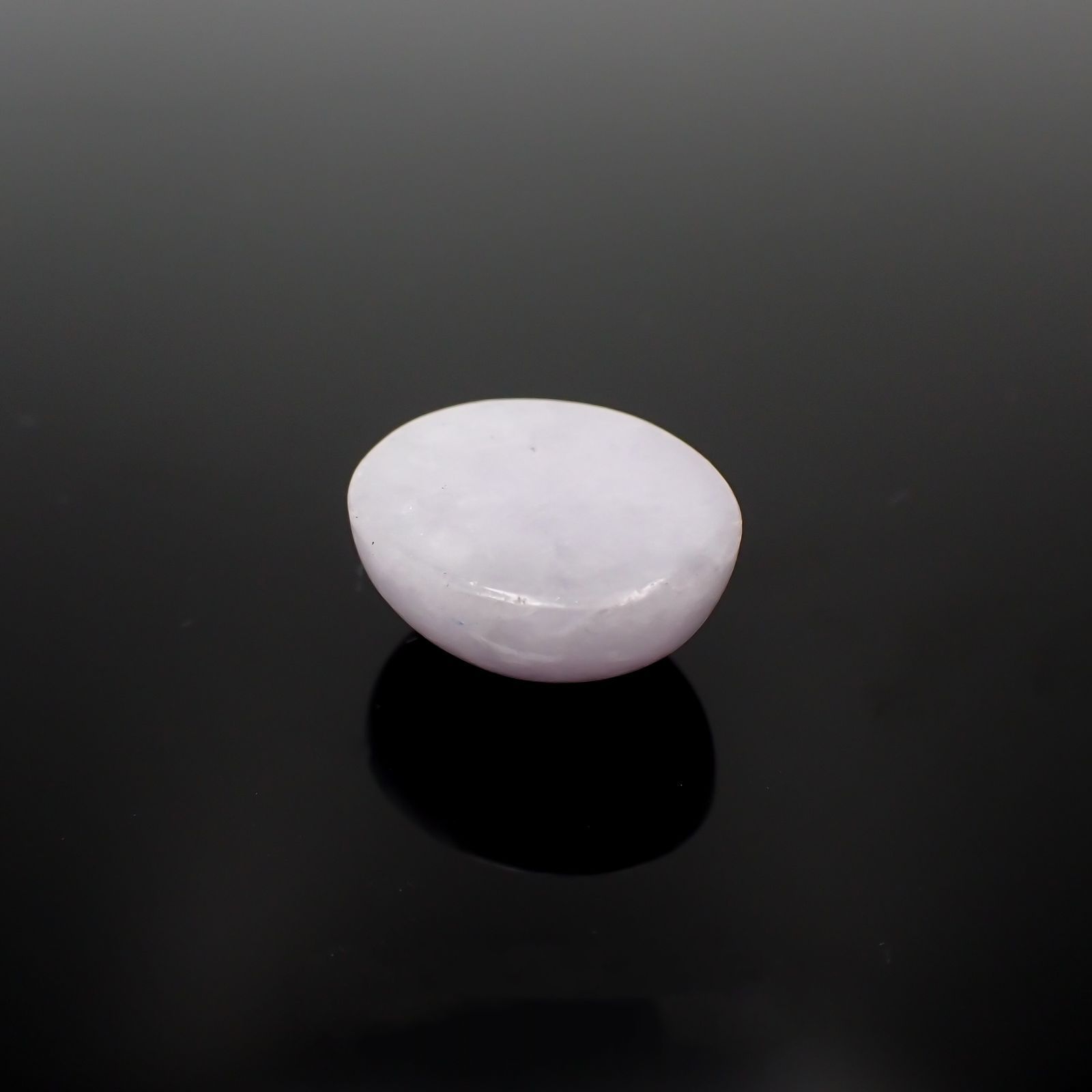 ラベンダー翡翠 ビルマ産 13.75ct[221219377]15.4x13.2mm前後