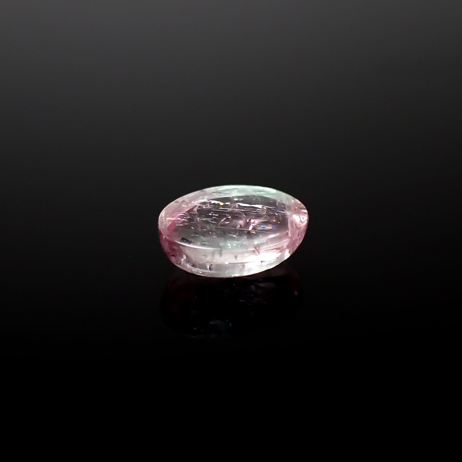 バイカラートルマリン コンゴ民主共和国産 0.55ct[240929152]6.1x4.1mm前後