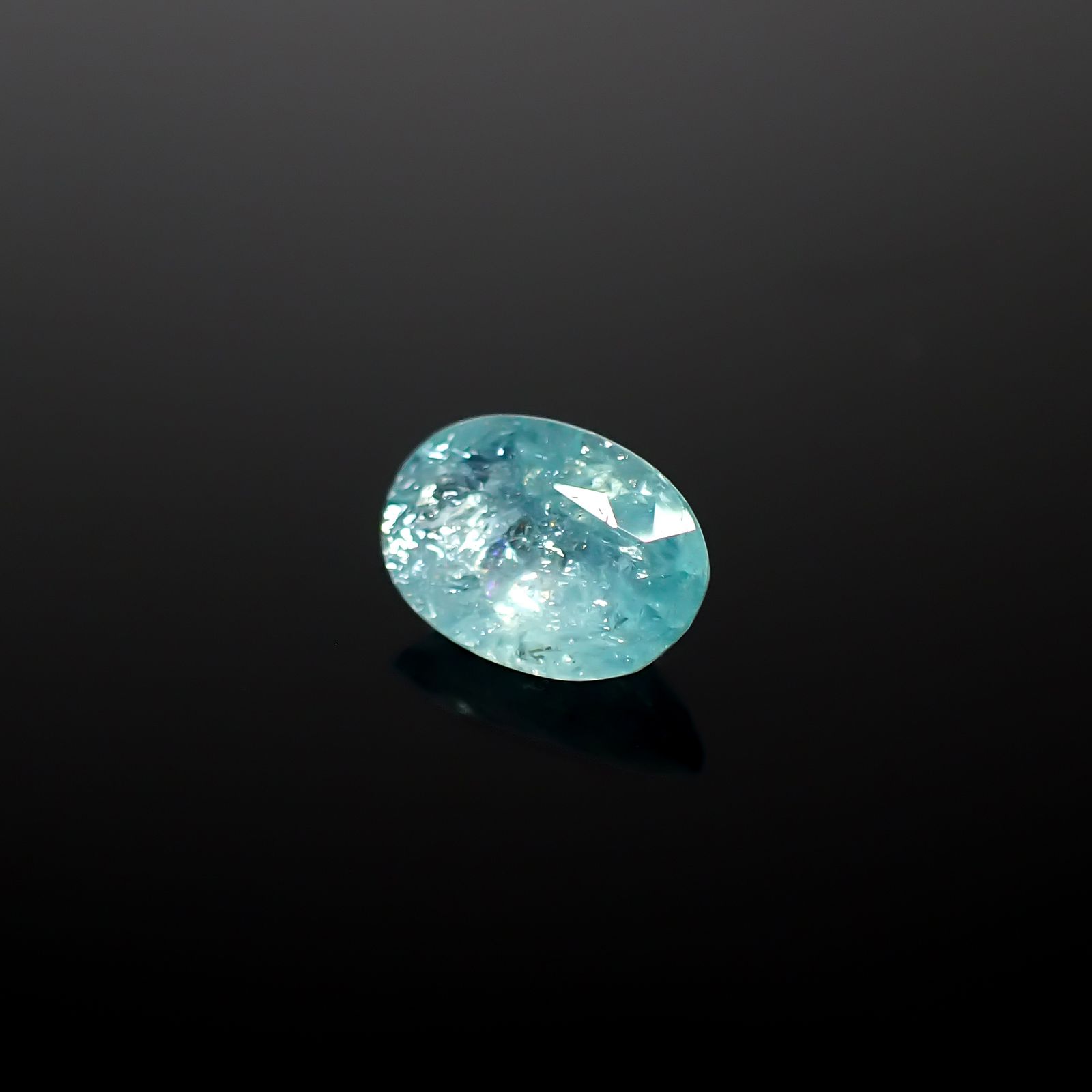 パライバトルマリン モザンビーク産 0.70ct[240928771]7.1x4.9mm前後