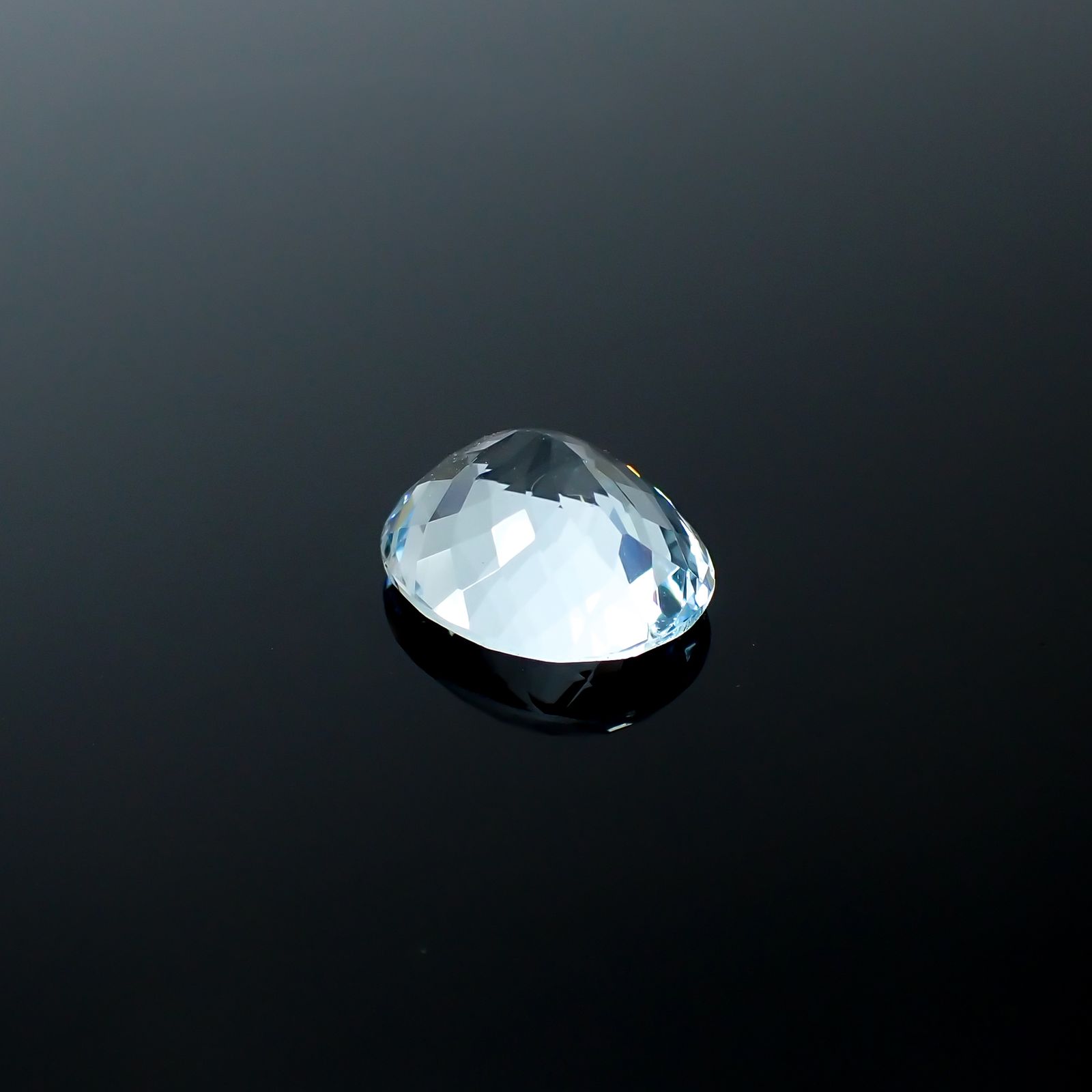 アクアマリン モザンビーク産 3.19ct[240125407]10.9x9mm前後