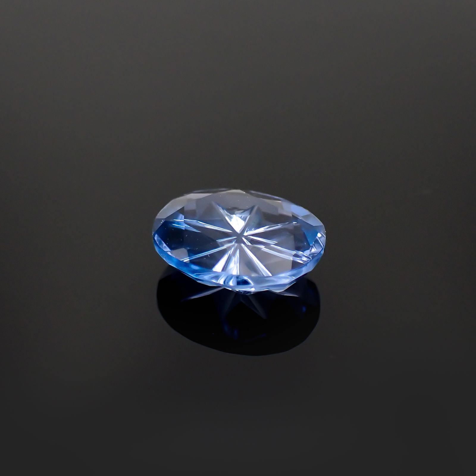 ◇甲州貴石切子Plus Three◇カラーチェンジフローライト カード付き ブラジル産 3.28ct[231225071]11.2x9mm前後