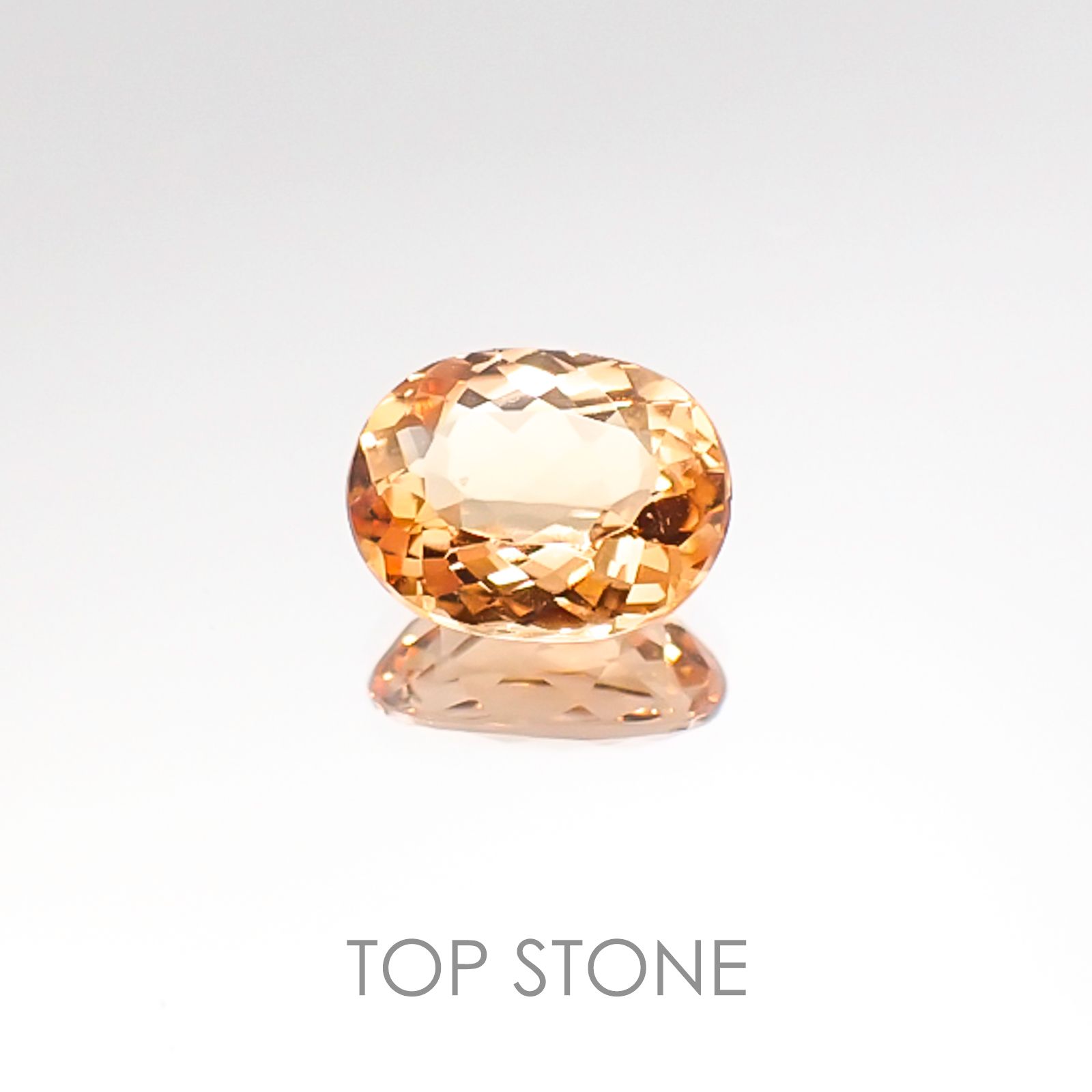 インペリアルトパーズ ブラジル産 ルース 1.59ct[20106516]8.1×6.4mm前後
