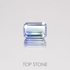 バイカラータンザナイト(ゾイサイト)非加熱 タンザニア産 ルース 0.56ct[210610946]5.3×3.8mm前後