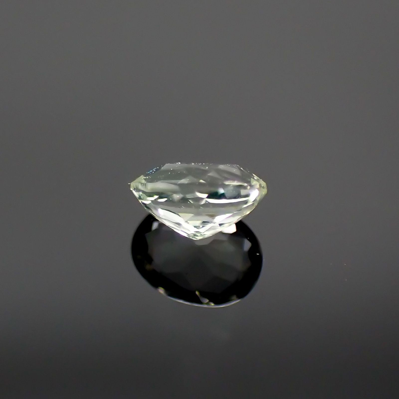 ハイアライトオパール(宝石名オパール) メキシコ産 0.094ct 識別済[210711155]3.5×2.7mm前後