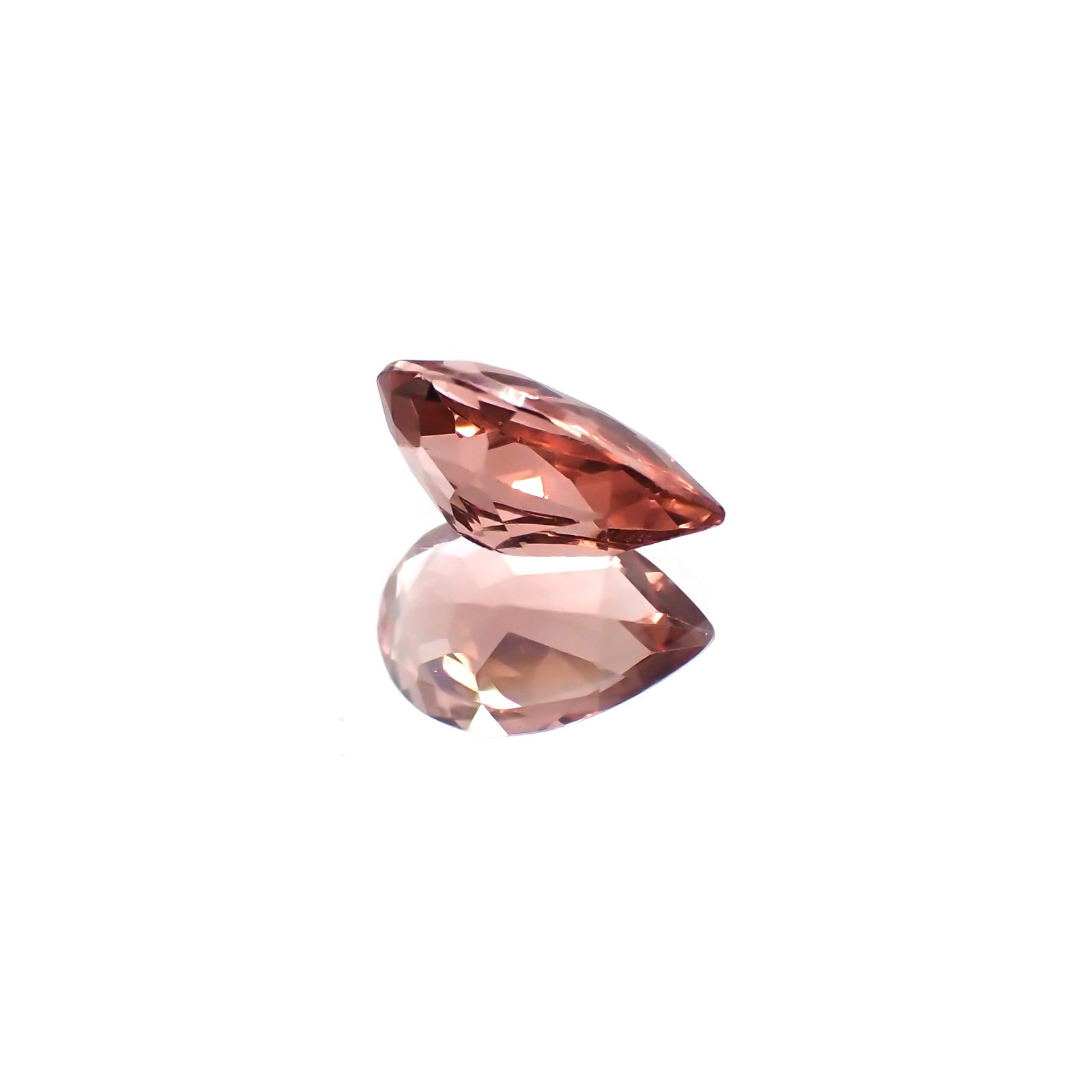 ピンクアパタイト(宝石名アパタイト) ブラジル産 1.37ct 識別済[21029862]9.3×5.9mm前後