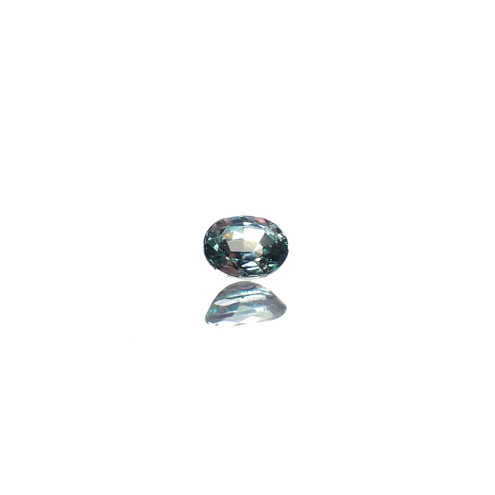 アレキサンドライト ブラジル産/EmeraldMains社製 0.10ct[240527586]3.2x2.5mm前後