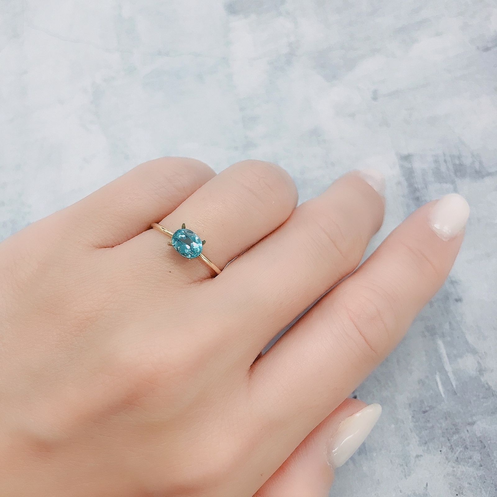 アパタイト(宝石名アパタイト)マダガスカル産 0.78ct 識別済[220616385]6.3x4.9mm前後