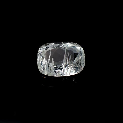 ニードルイントパーズ(チューブイントパーズ) ブラジル産 17.03ct[221018518]17x12.6mm前後