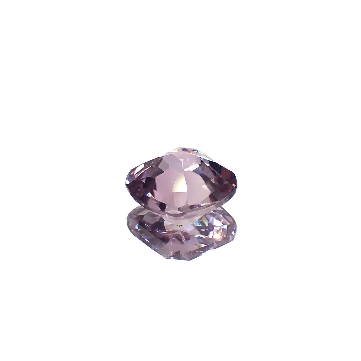 カラーシフト ピンクダイアスポア アフガニスタン産 0.60ct[240627975]5.3x5.3mm前後