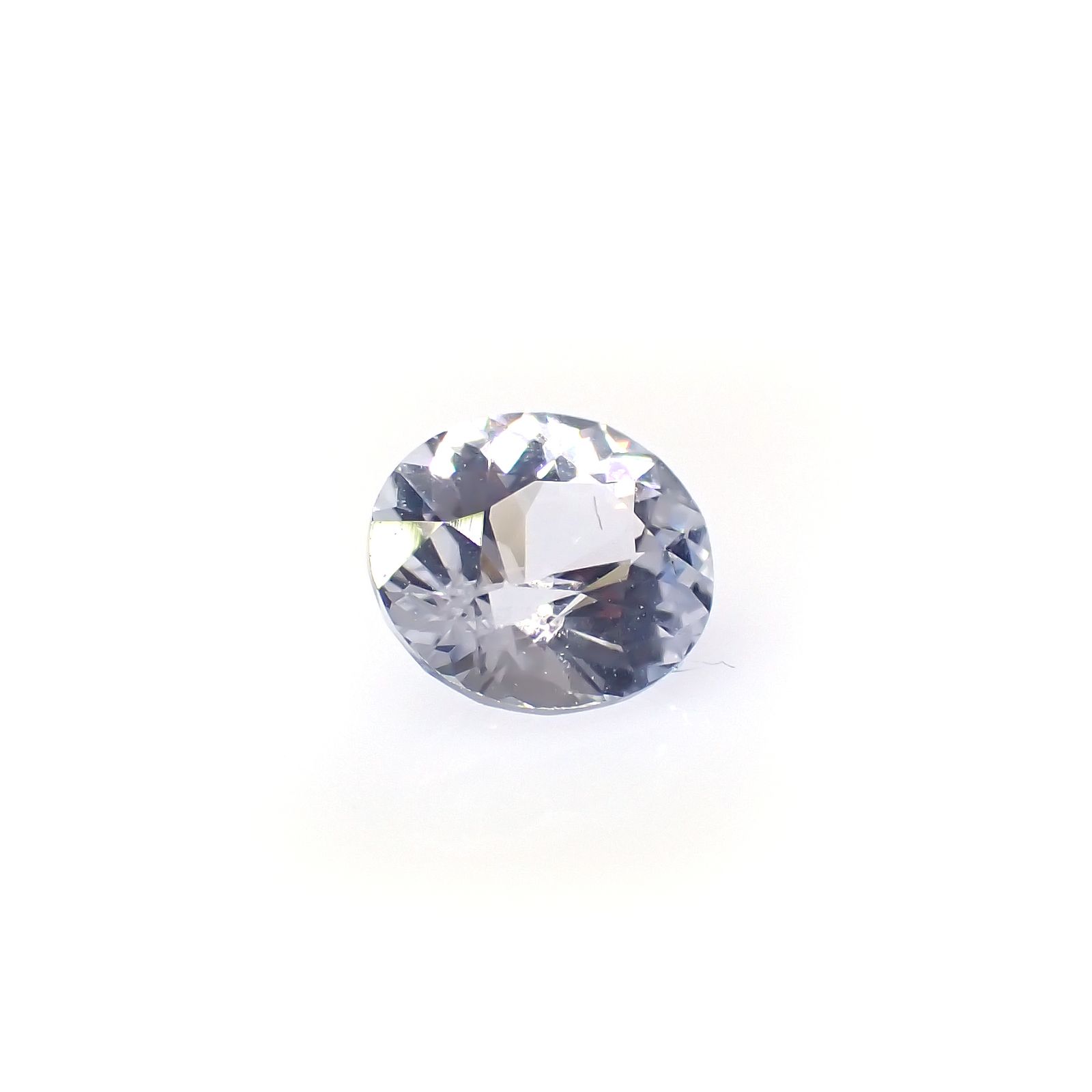 アイスラベンダーサファイア(宝石名サファイア)スリランカ/マダガスカル産 0.66ct 識別済[240226283]5.4x4.9mm前後