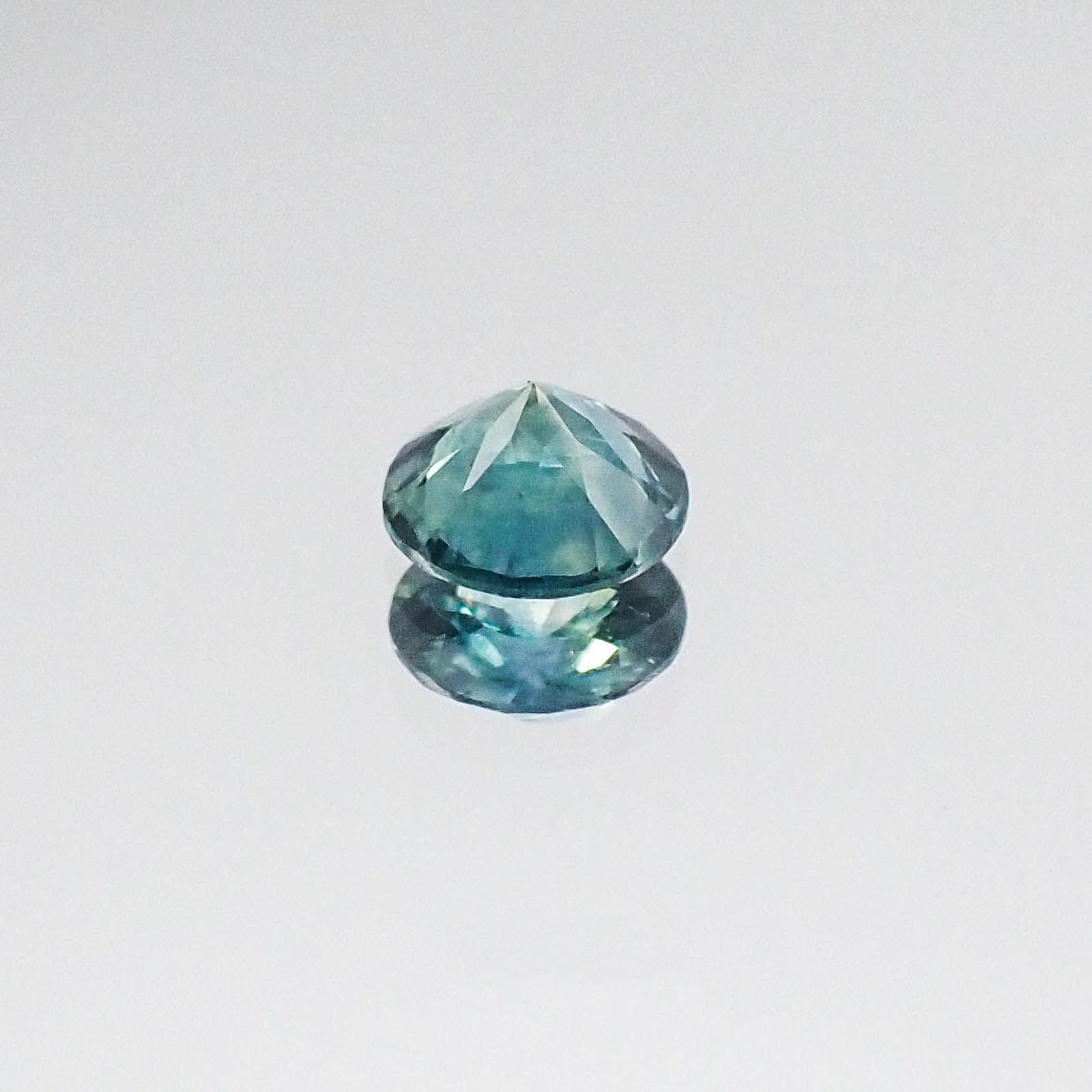 モンタナサファイア アメリカ産 ルース 0.38ct[20073878]4.5×4.5mm前後