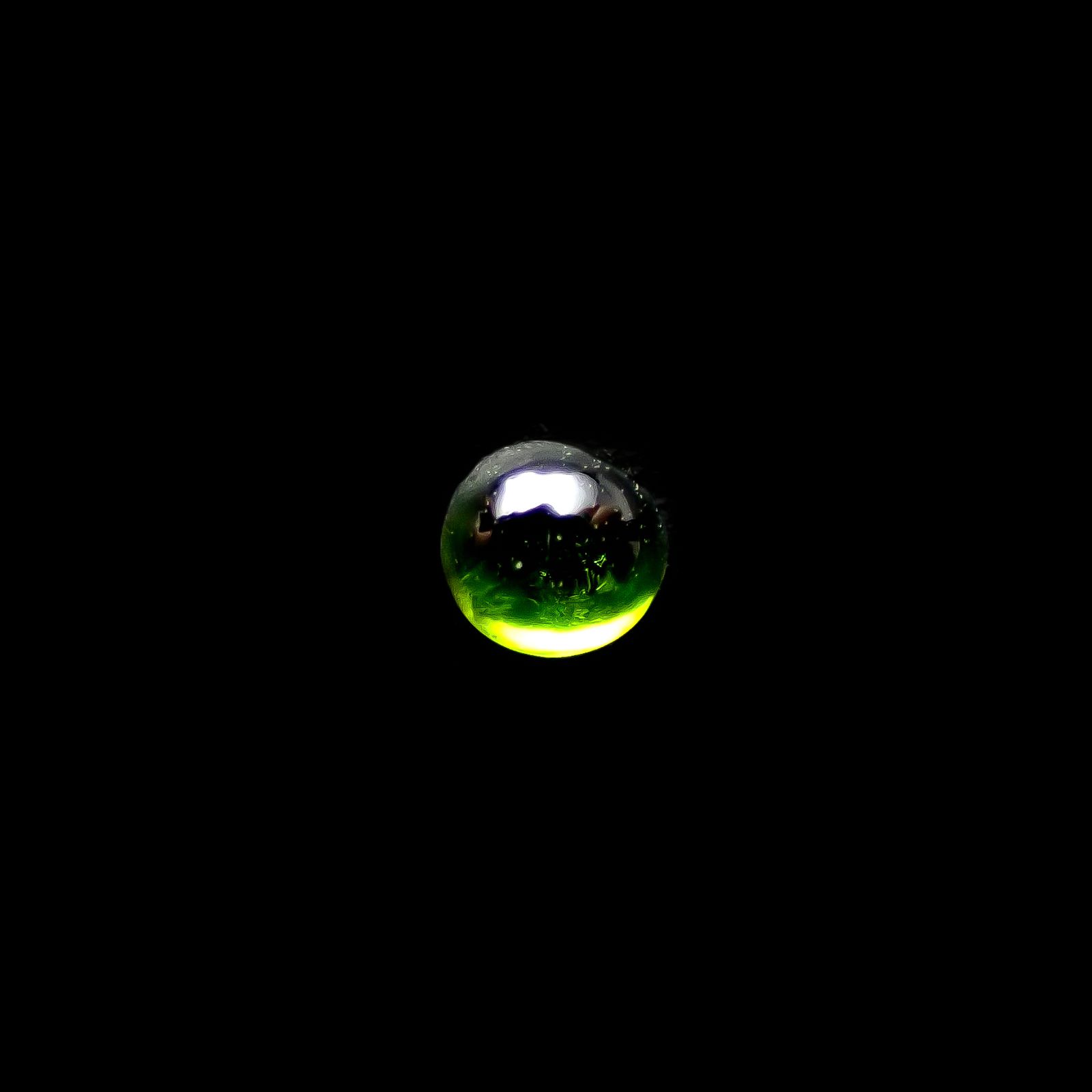デマントイドガーネット ロシア産 0.063ct[240628253]2.1x2.1mm前後