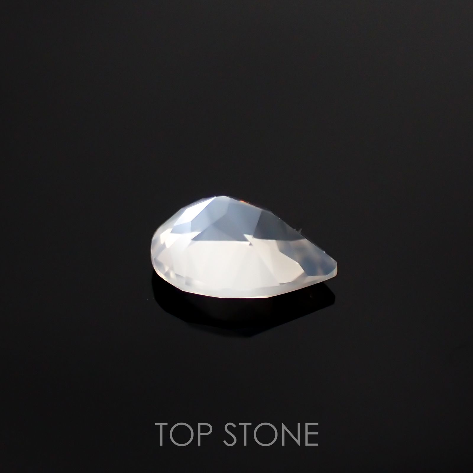ムーンストーン(宝石名ムーンストーン) インド/スリランカ産 0.55ct 識別済[210611352]7×5.1mm前後