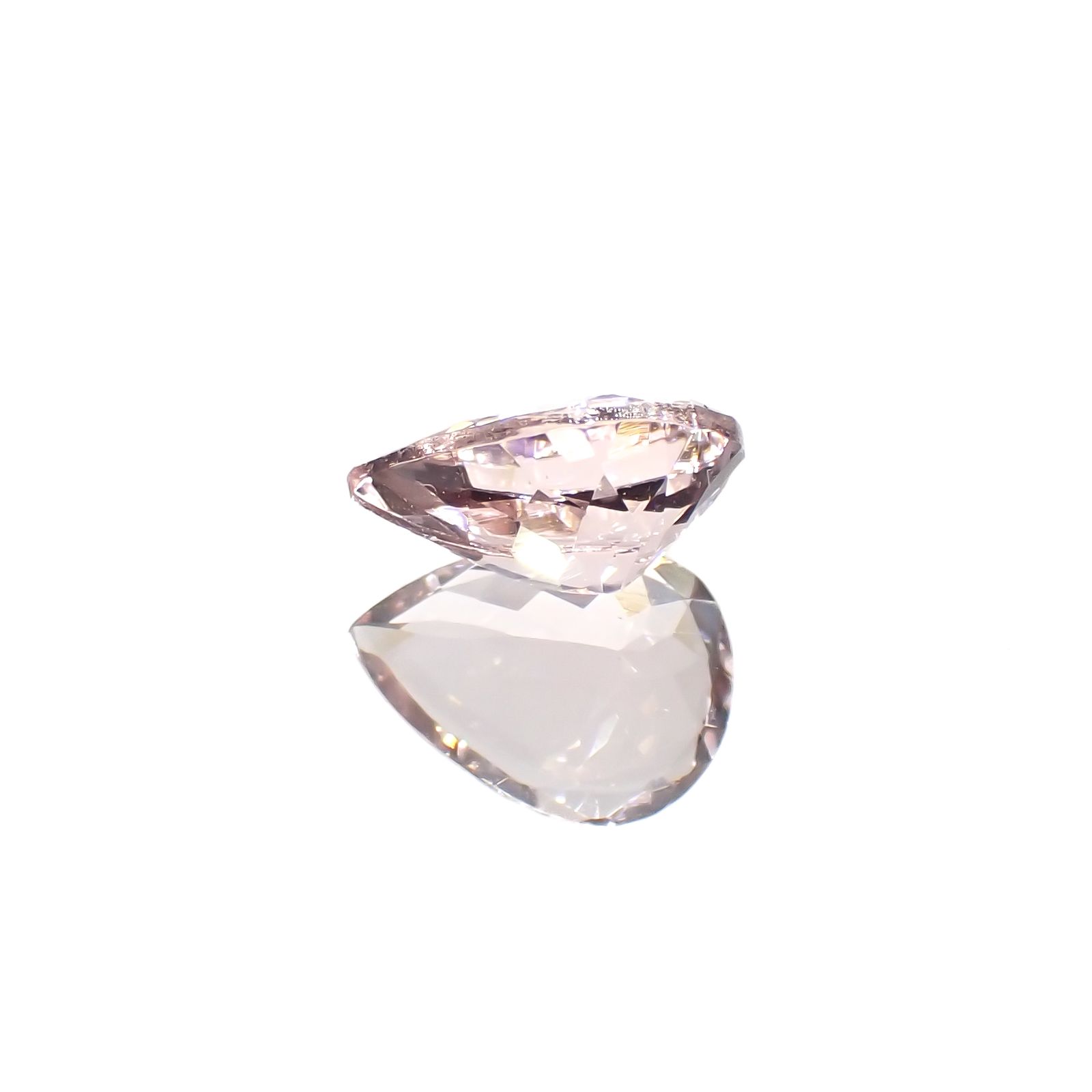 モルガナイト ブラジル産 0.85ct[230421790]8x6mm前後