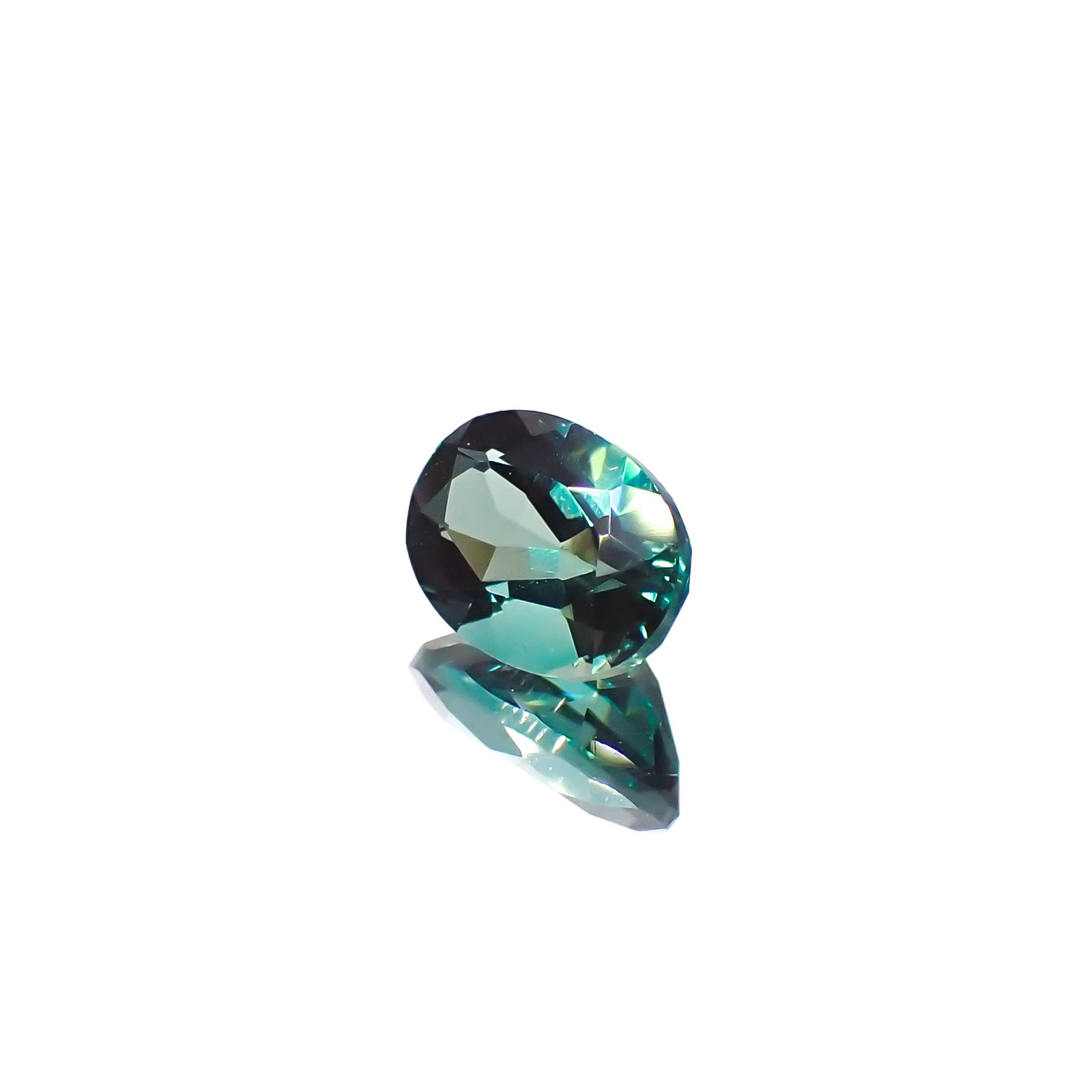 カラーチェンジアンデシン モンゴル産 0.77ct[240226327]7x5mm前後